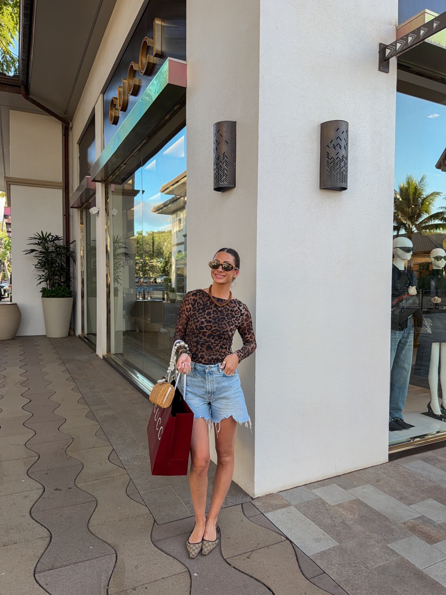 Bday outfit! Small in top & 26 in shorts!!