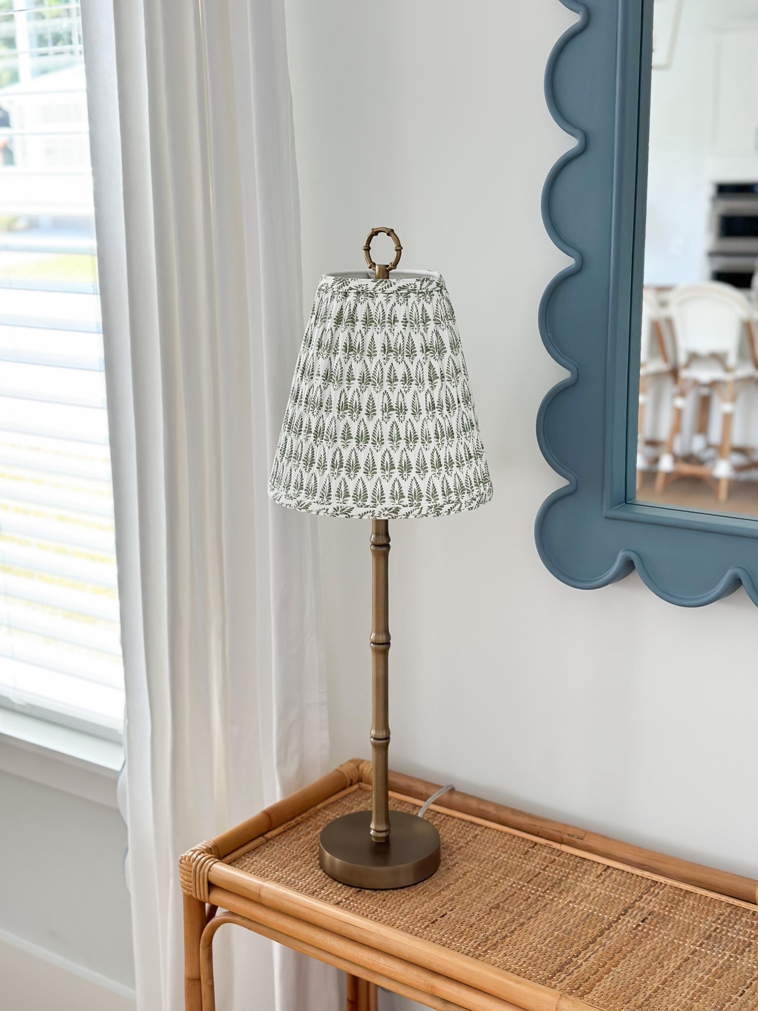 Buffet lamp and scallop mirror on sale! 

Ballard designs, Grandmillennial home, Ballard sale, buffet lamps, living room decor, blue and green decor 

#LTKHome #LTKSaleAlert