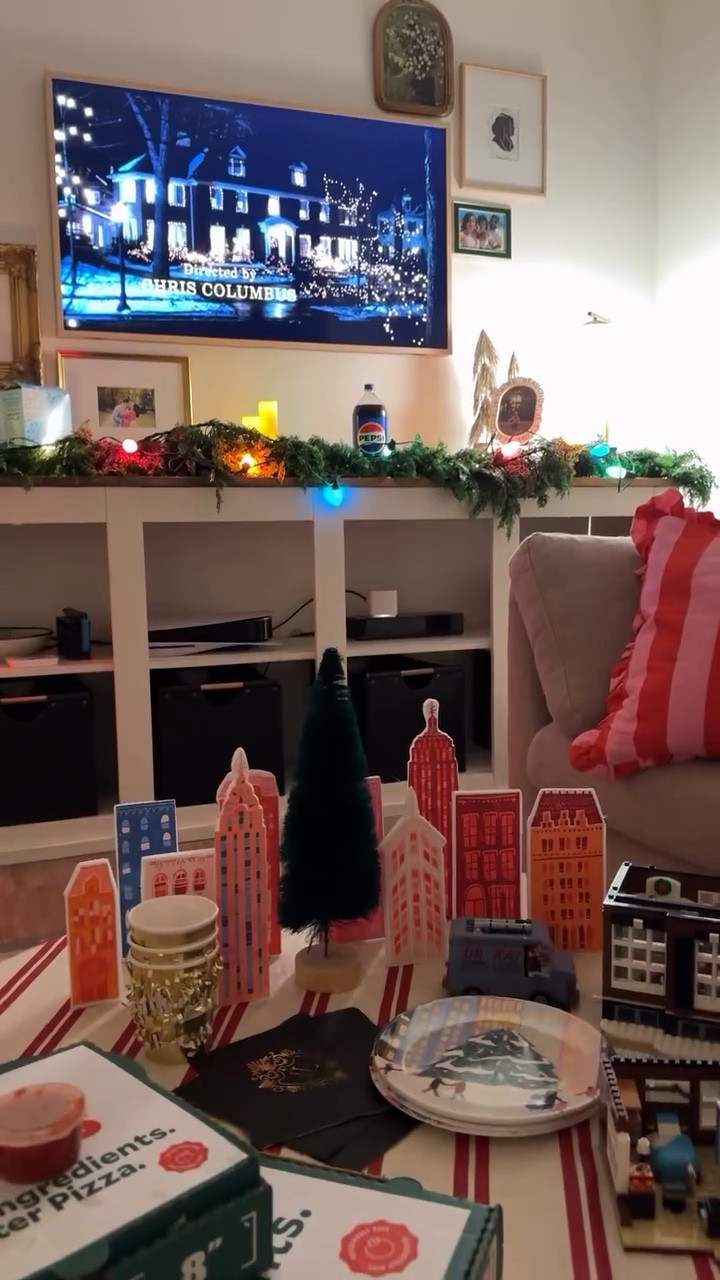 Christmas Movie Night Inspo ✨

I used one of the fill-in-the-blank “Good for One” coupons and made it a Home Alone movie night… and my entire family LOVED it.

It’s such an easy way to make an ordinary night feel special without all the prep. Nowwww to rework this for our Elf movie night! 


#LTKHoliday #LTKKids #LTKmomlife