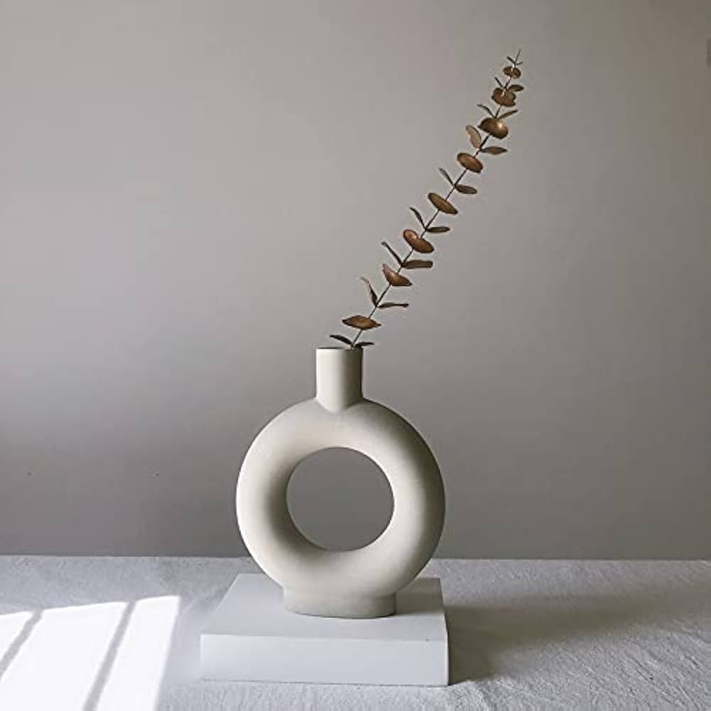 Amazon.com: Eastern Rock White Ceramic Vase Modern Minimalist Abstraction Vase,for Centerpieces,K... | Amazon (US)