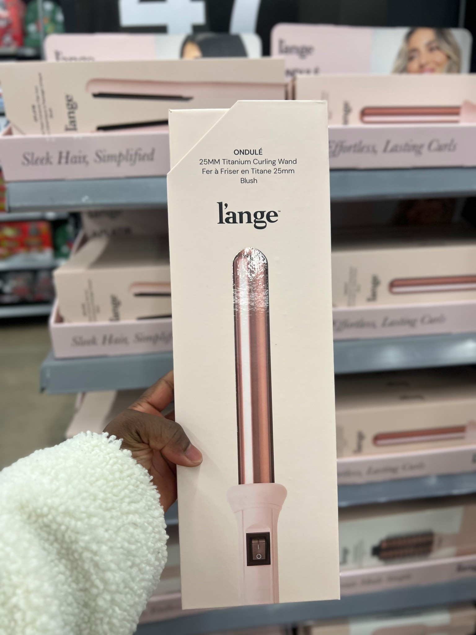 Gift guide for HER 

#LTKHoliday #LTKGiftGuide #LTKCyberWeek