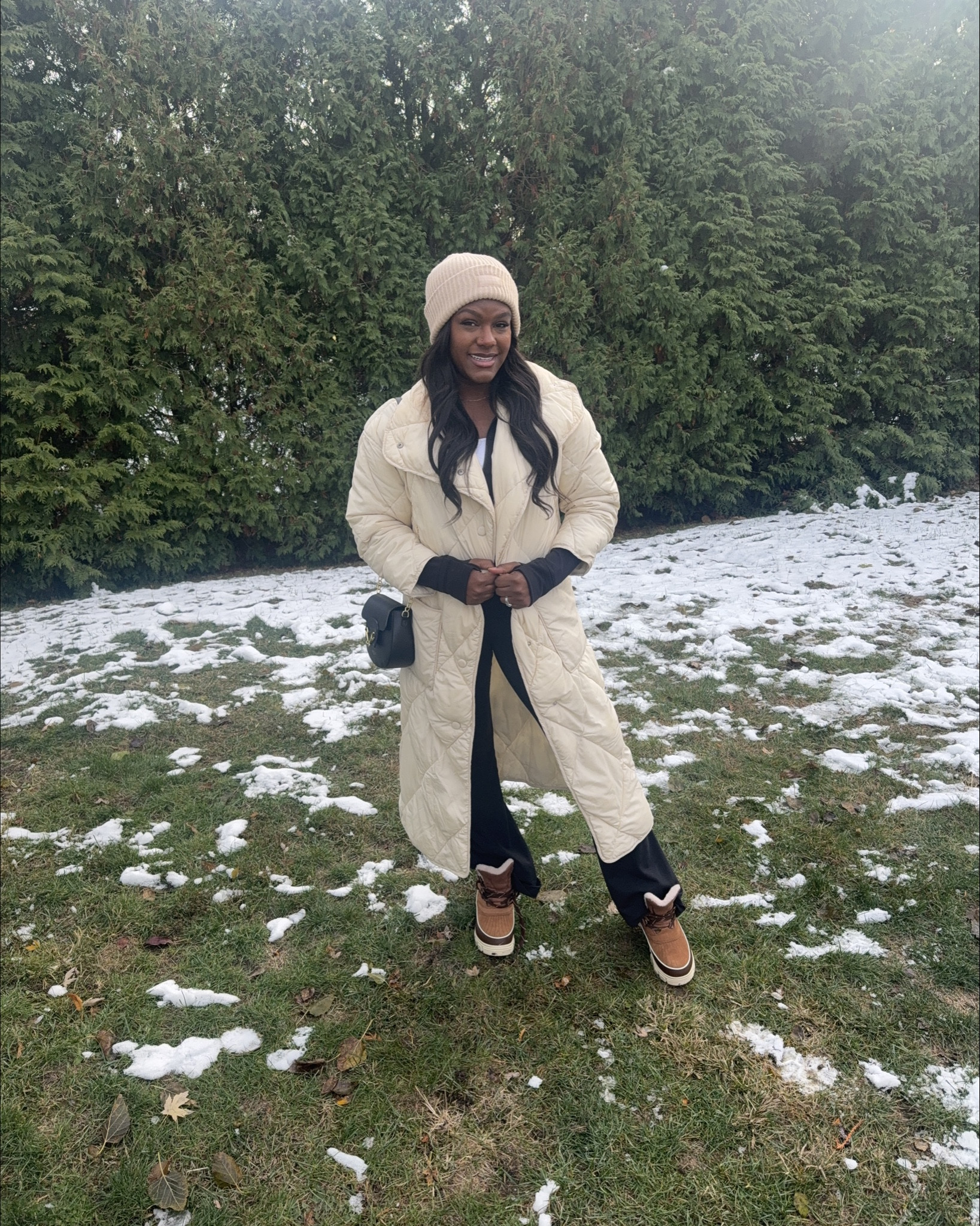 Winter uniform loading ❄️
Living in this long puffer from Free People—it’s warm and chic.
Paired it with my go-to Sorel boots and Lululemon basics for the perfect cozy-but-put-together look for errands, school drop-off, or snow days.
Everything linked! 

#LTKfashion #LTKwinter #FreePeopleCoat #SorelBoots #LululemonOutfit #WinterOOTD #CozyStyle #ColdWeatherOutfit #LTKfinds #MomStyle #sahmstyle #WinterEssentials #CasualOOTD


#LTKMidsize #LTKmomlife #LTKTall