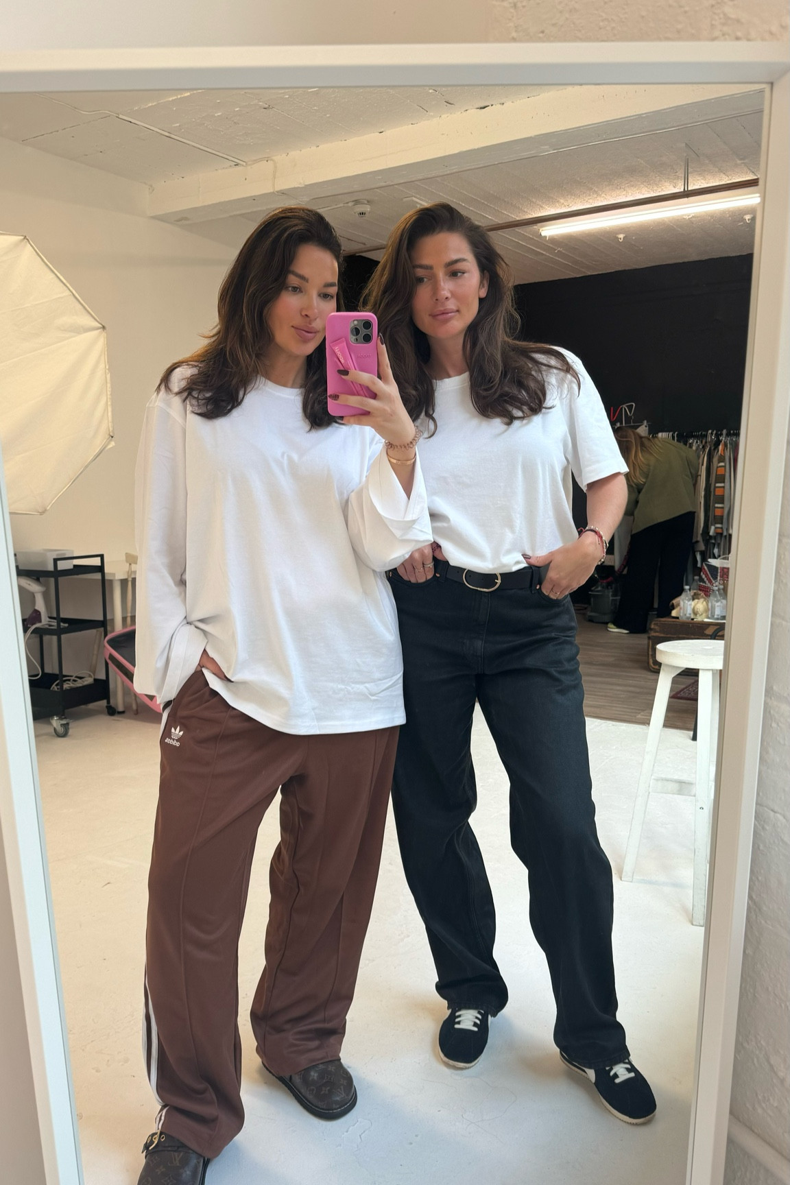 Sisters in the studio 📸 working day fits 💼

#LTKautumn #LTKmidsize