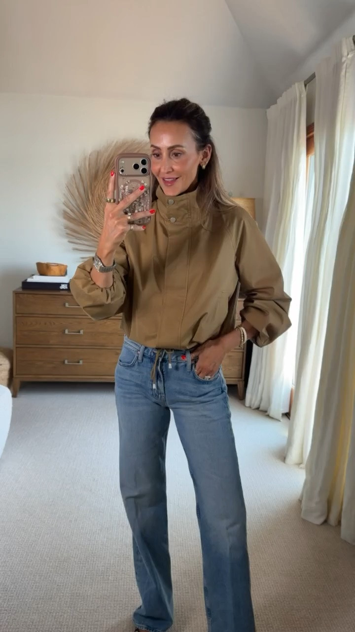 Nordstrom sale: your favorite outfit so far and they just restocked! These sporty boot cut jeans are the cutest with little booties in the fall but dressing them up with a little pointy toe heel for now