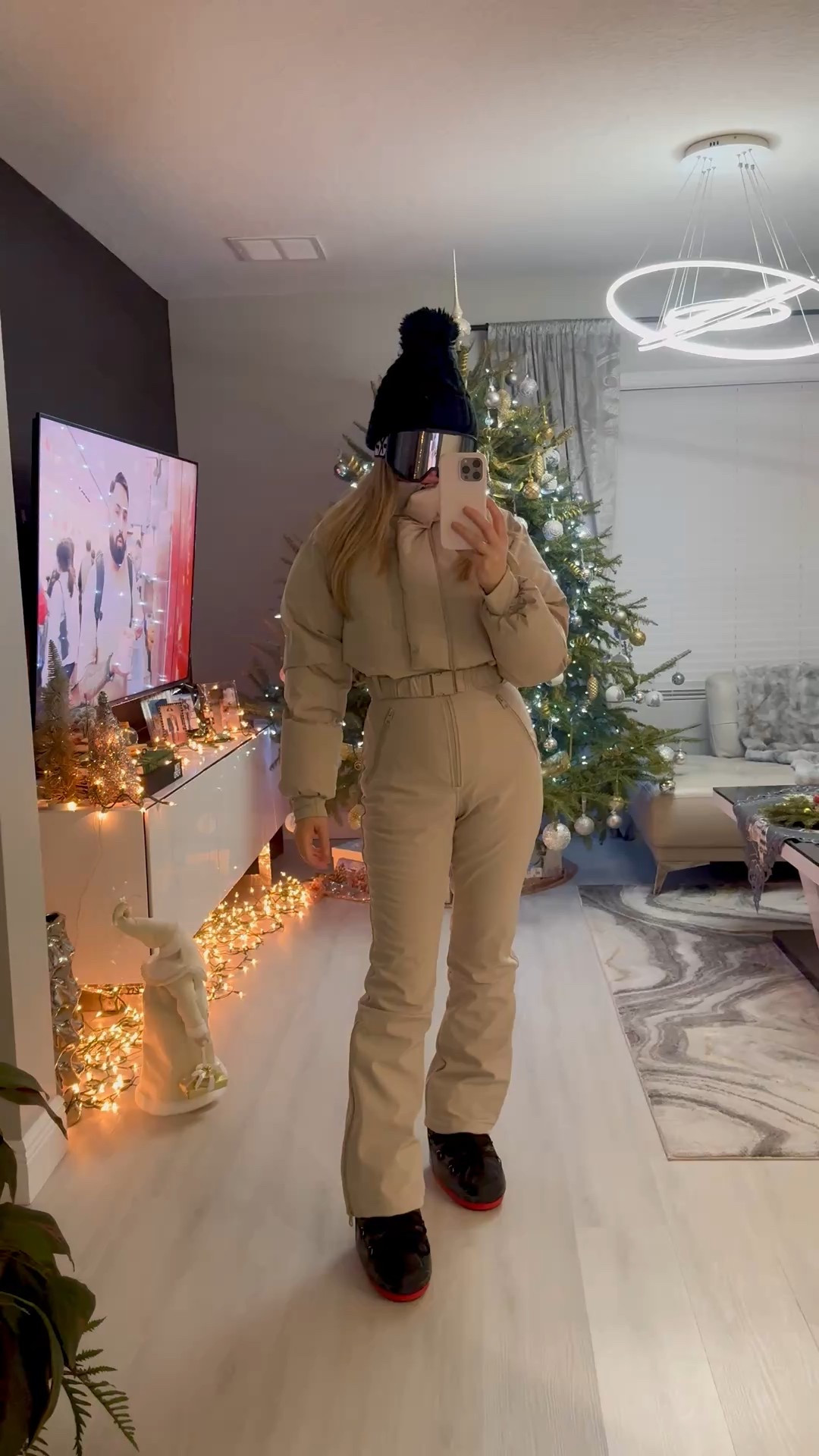 Ski season is here. 
Unfortunately I can’t link this one on here, but found similar, affordable options. 

#ski #travel #skioutfit 

#LTKdayinmylife #LTKgrwm #LTKTravel