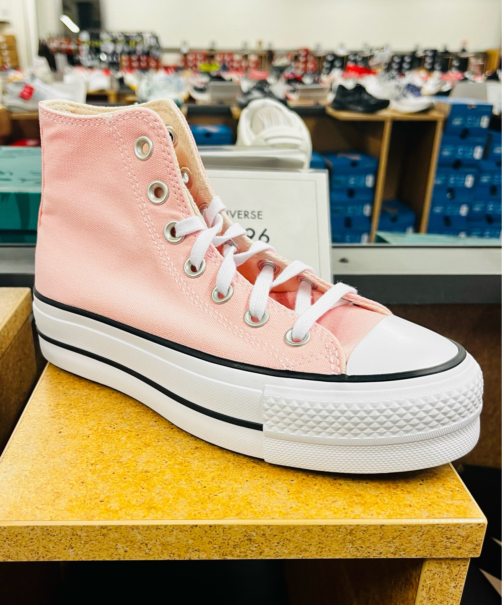 Spring sneaker styles from DSW 👟

#dsw #shoecrush #springstyles #sneakerstyles #springsneakers 

#LTKSeasonal #LTKfindsunder100 #LTKshoecrush