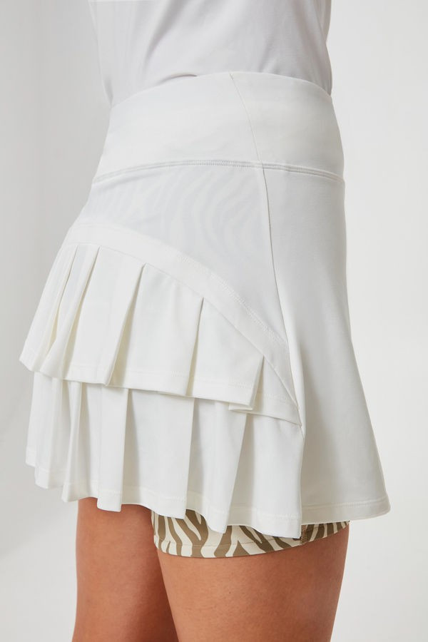 White and Savannah Tiger Ruffle Skirt | Tuckernuck (US)
