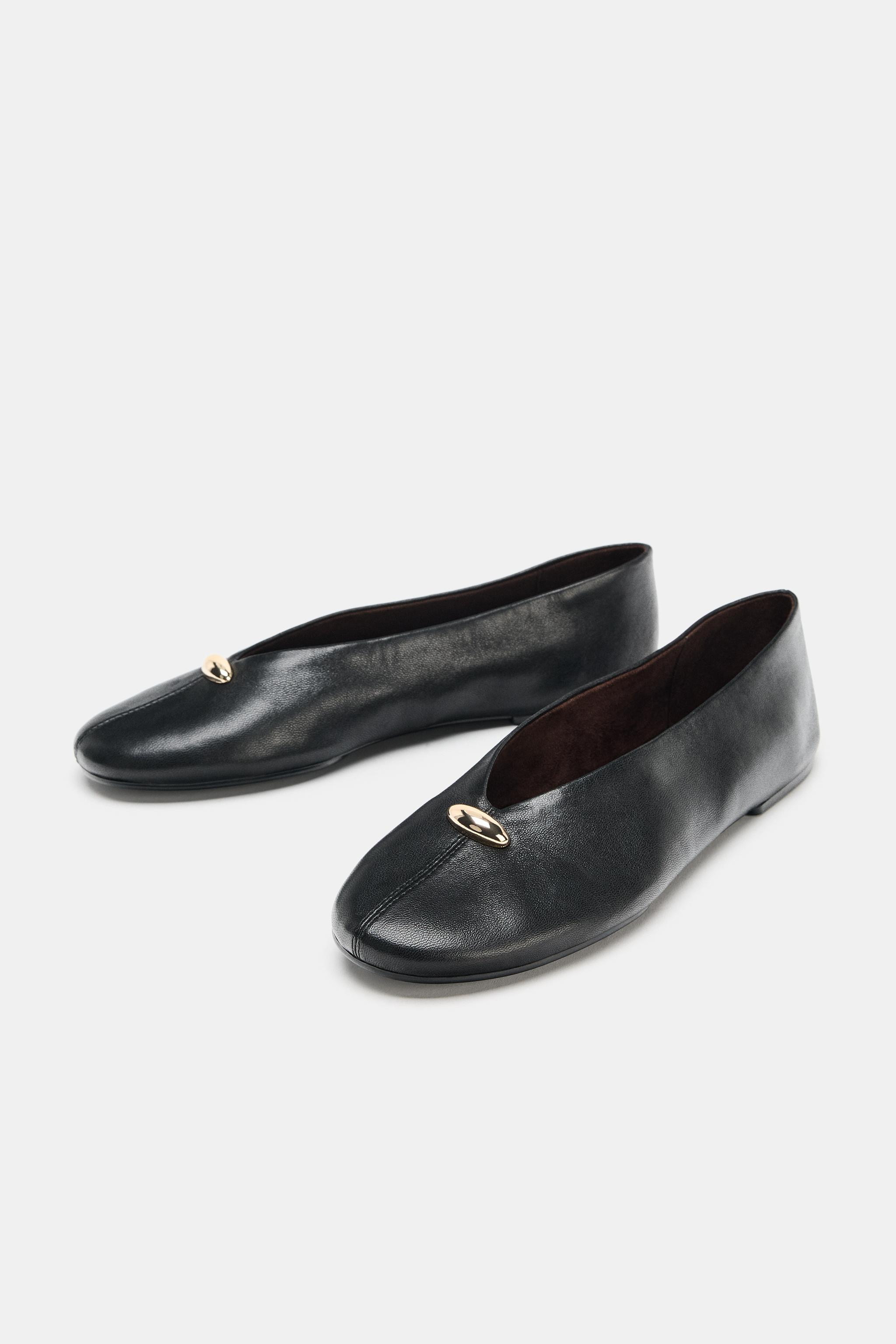 LEATHER BALLET FLATS WITH APPLIQUÉ | Zara US