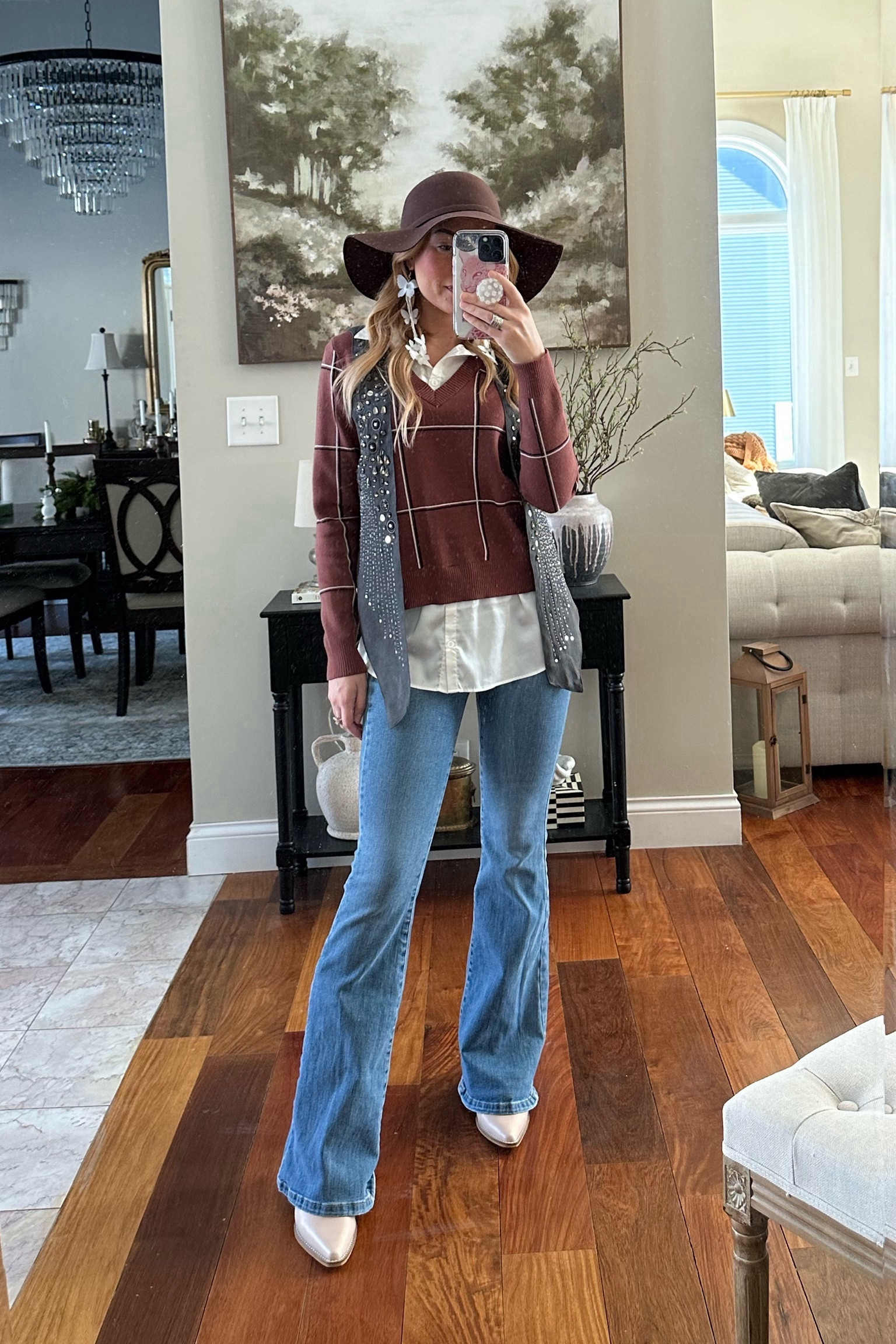 It’s so cold still but I wanted to dress up a bit today! 