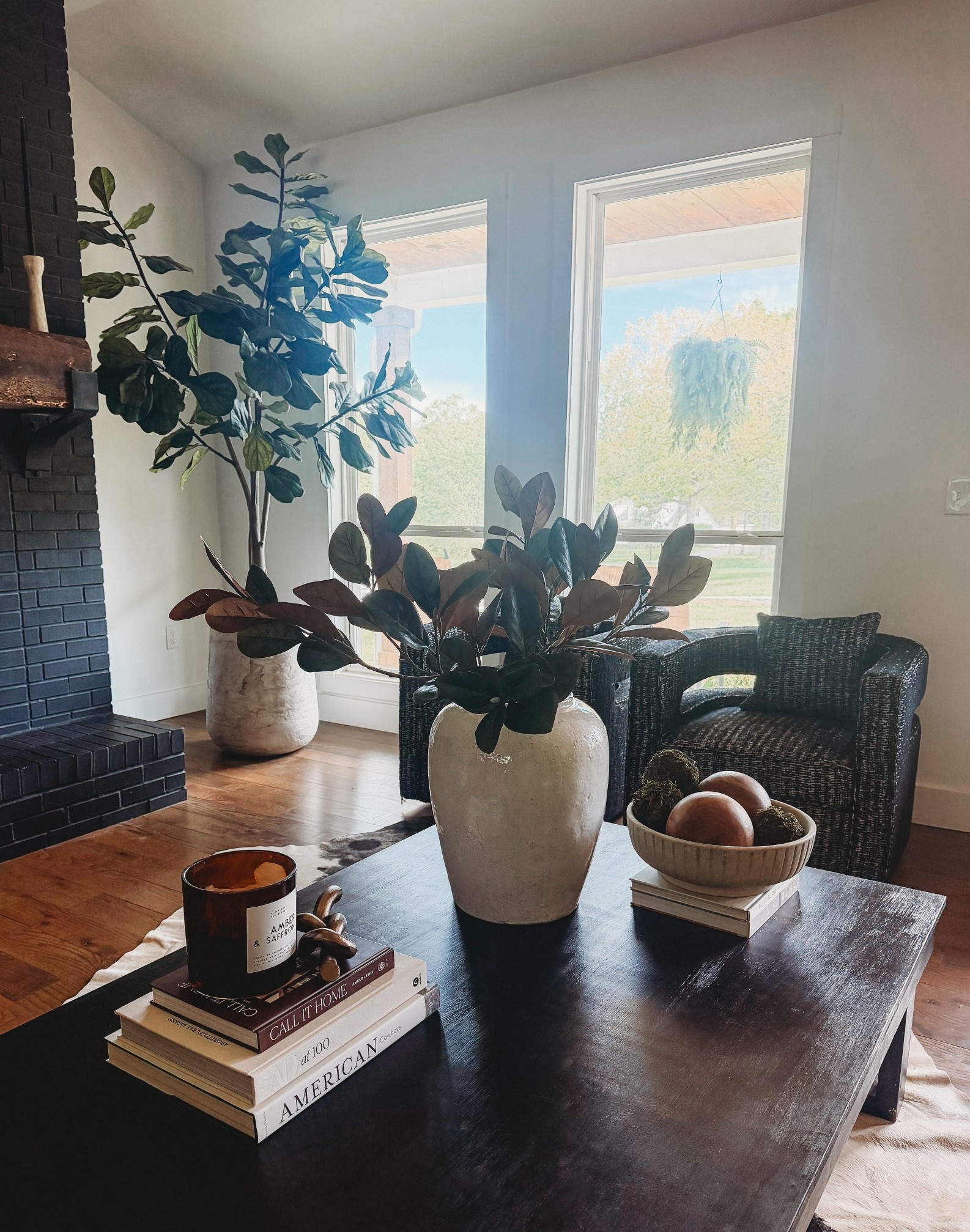 These magnolia branches from Target are amazing and exactly what I needed for this coffee table! #LTKdecor

#LTKHome