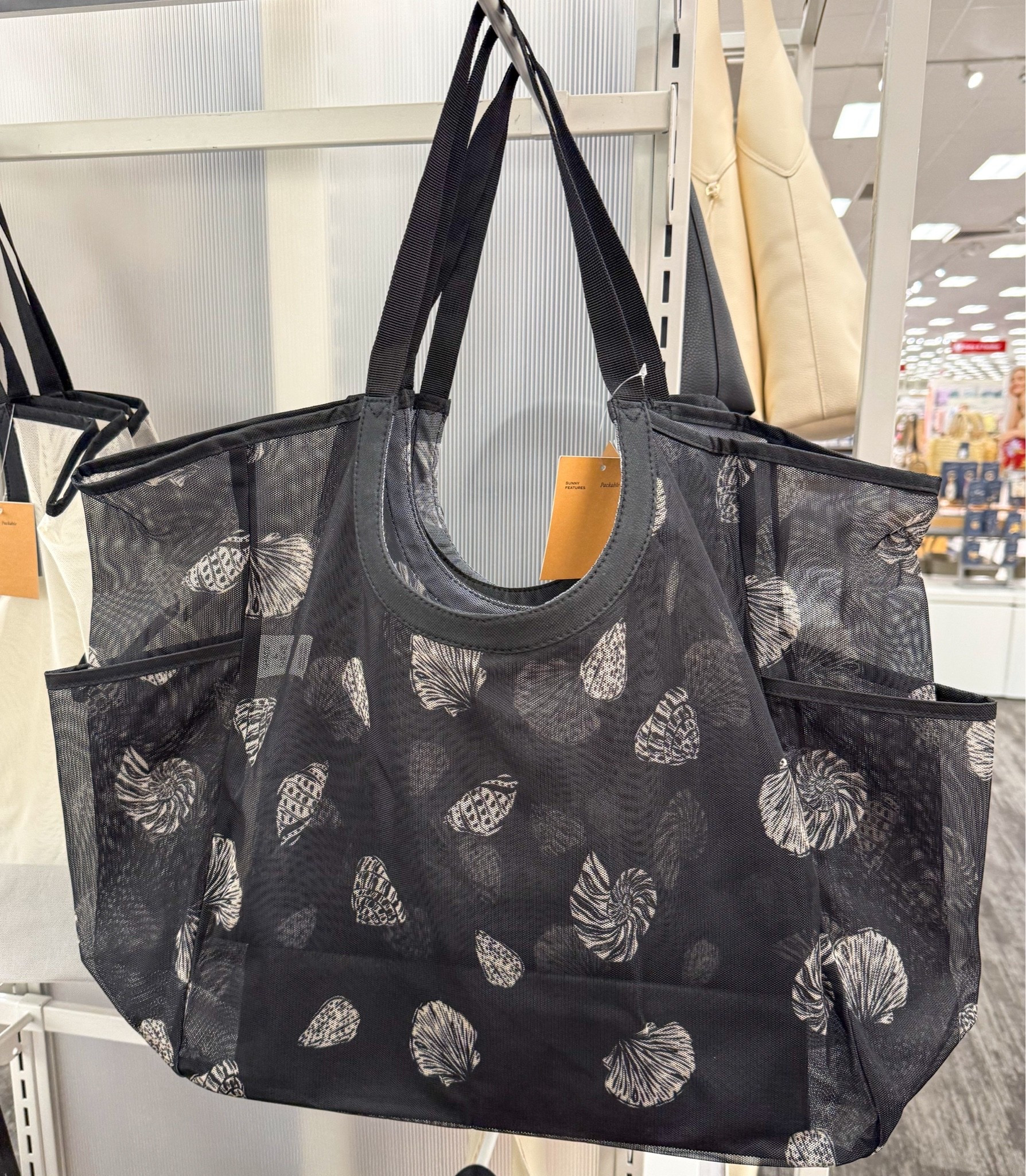 Cute mesh totes

#LTKgrwm #LTKdayinmylife #LTKSeasonal