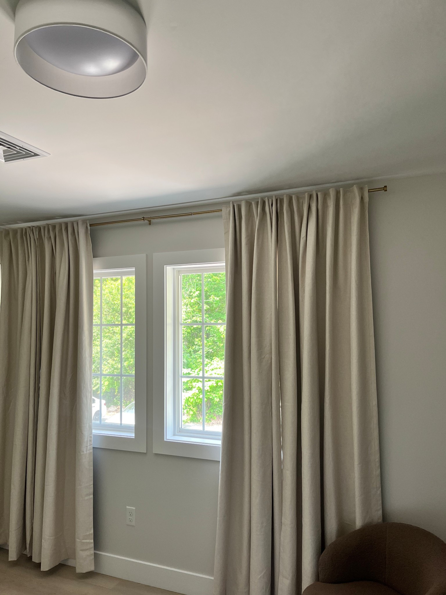 Mi hermosa cortinas plisadas blackouts.

#LTKHome #LTKStyleTip #LTKActive
