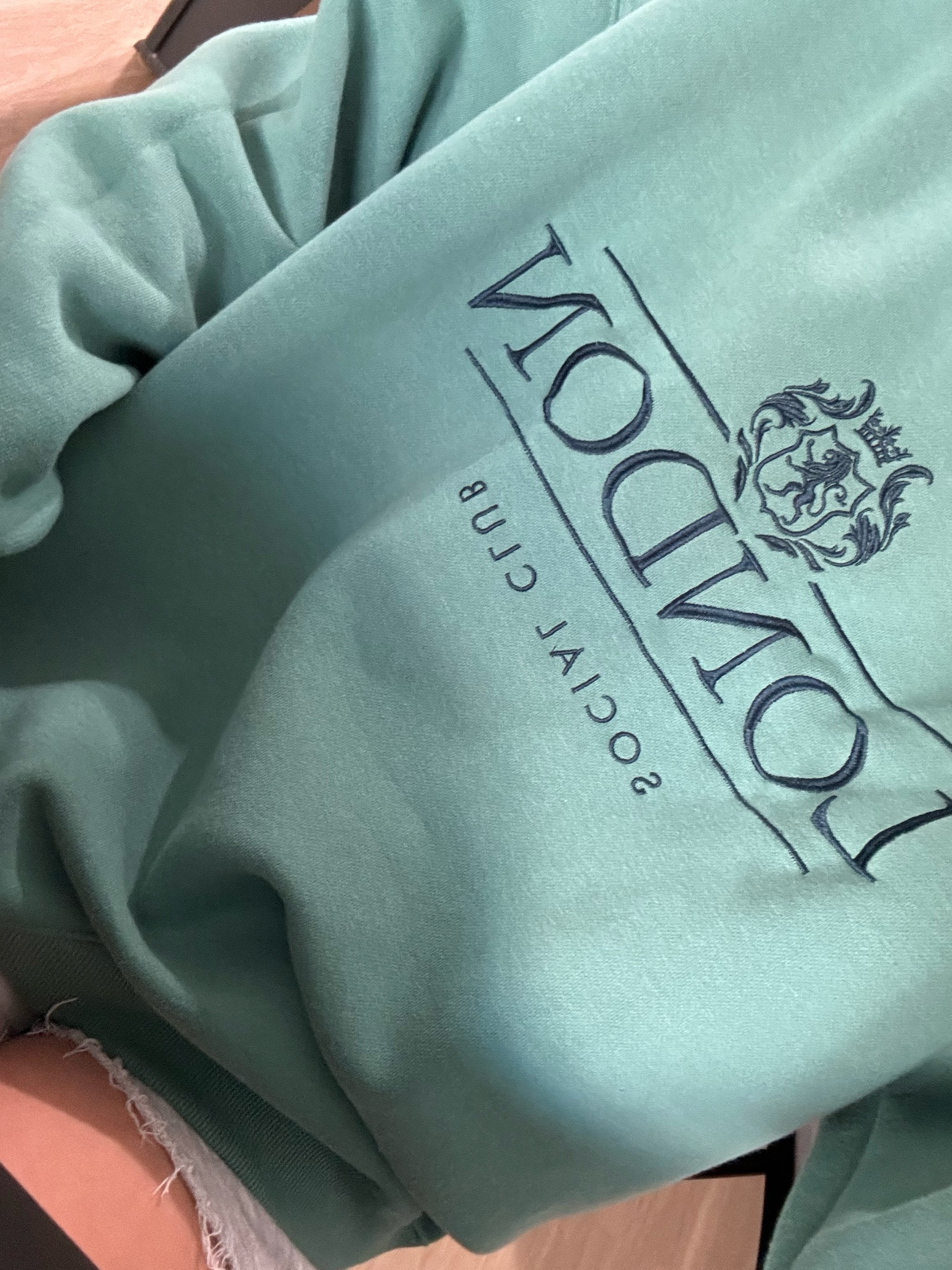 Another Sam’s club sweatshirt win 
Size XL bc i love oversized 

#LTKFindsUnder50 #LTKBeauty #LTKU