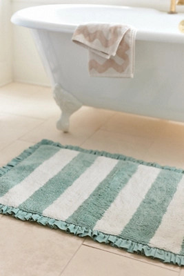 Maeve Ruffled Stripe Tufted Bath Mat | Anthropologie (UK)