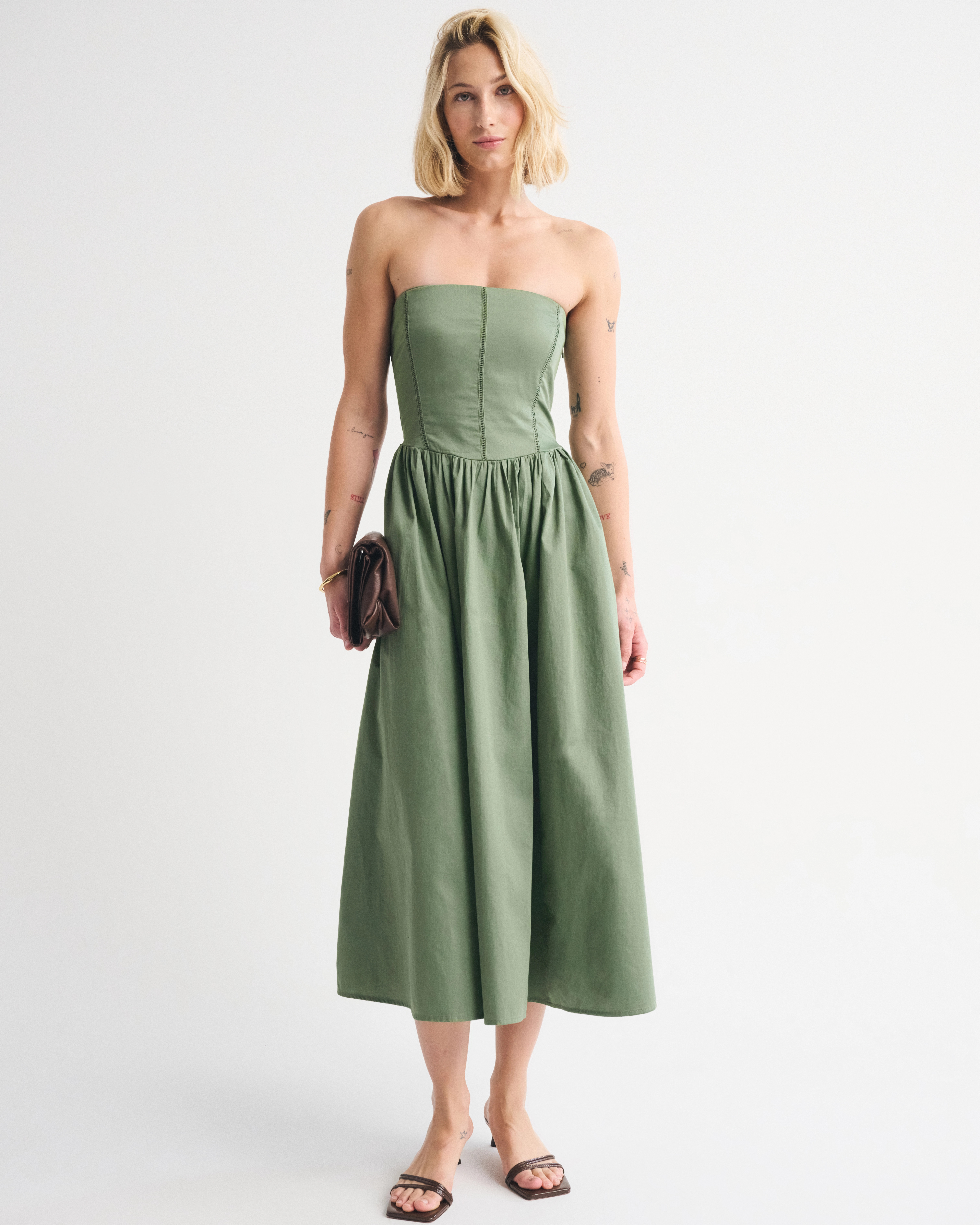 Bra-Free Dipped Waist Midi Dress | Abercrombie & Fitch (US)