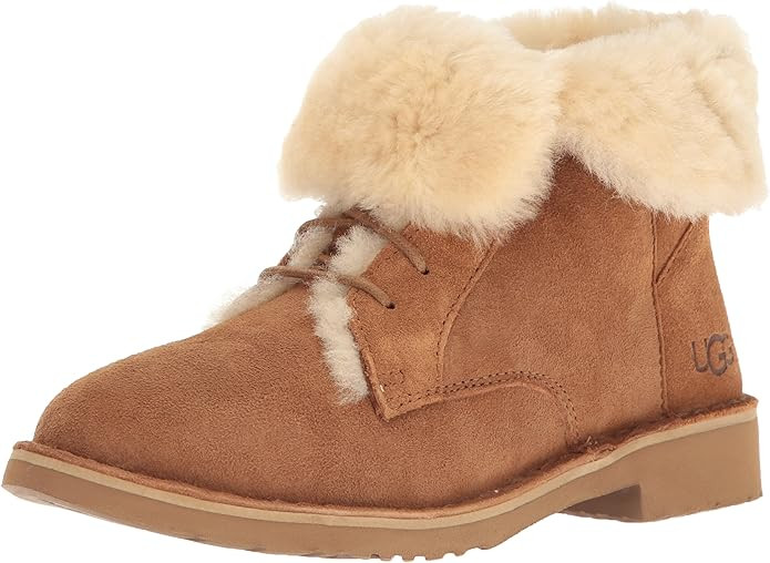 UGG Women's Quincy Boot | Amazon (US)