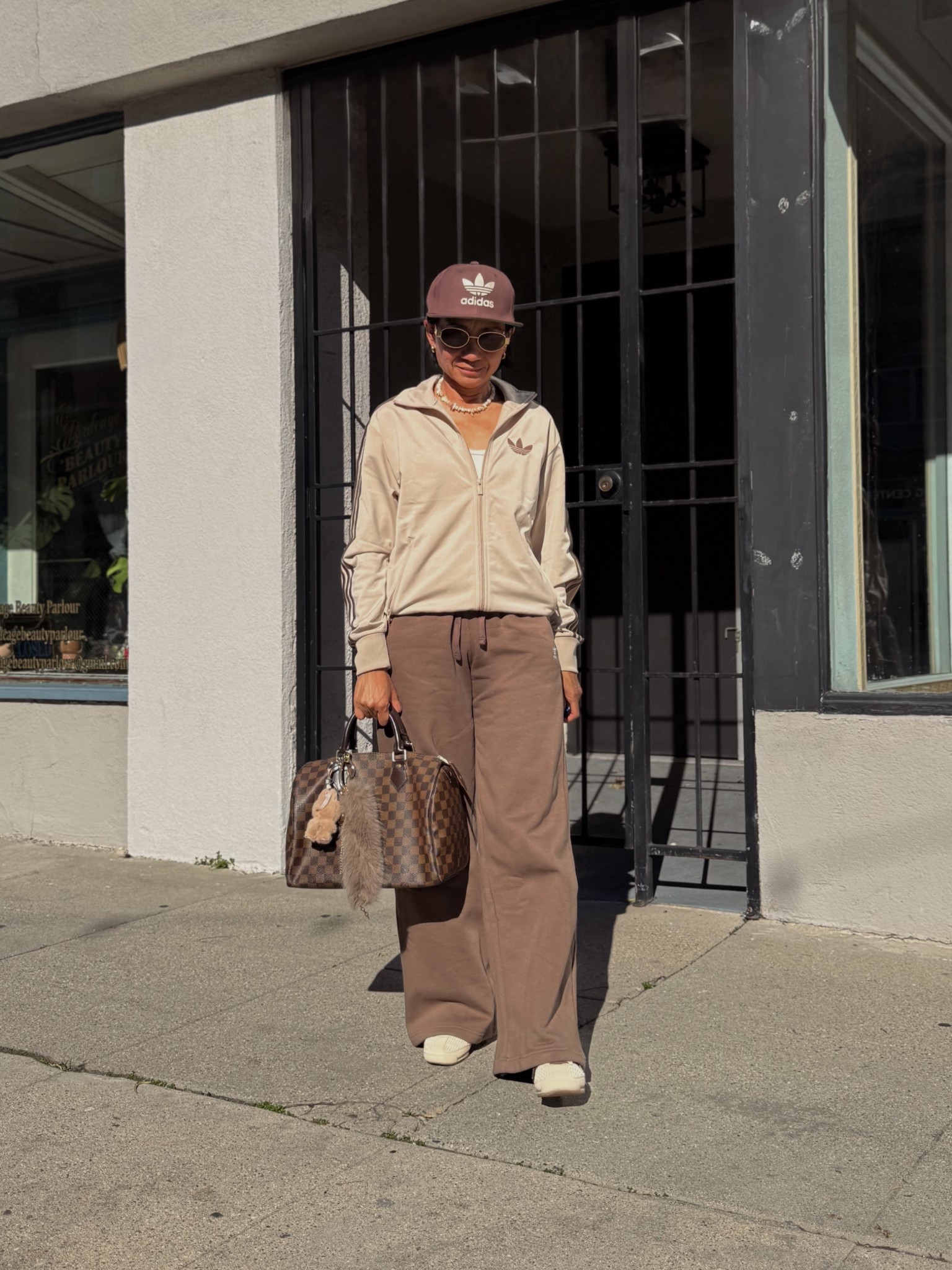 I’m 5’2” 98 lbs
My usual size:
Clothing - XS , 00, 24
Shoes - 5 1/2 - 6


#LTKootd