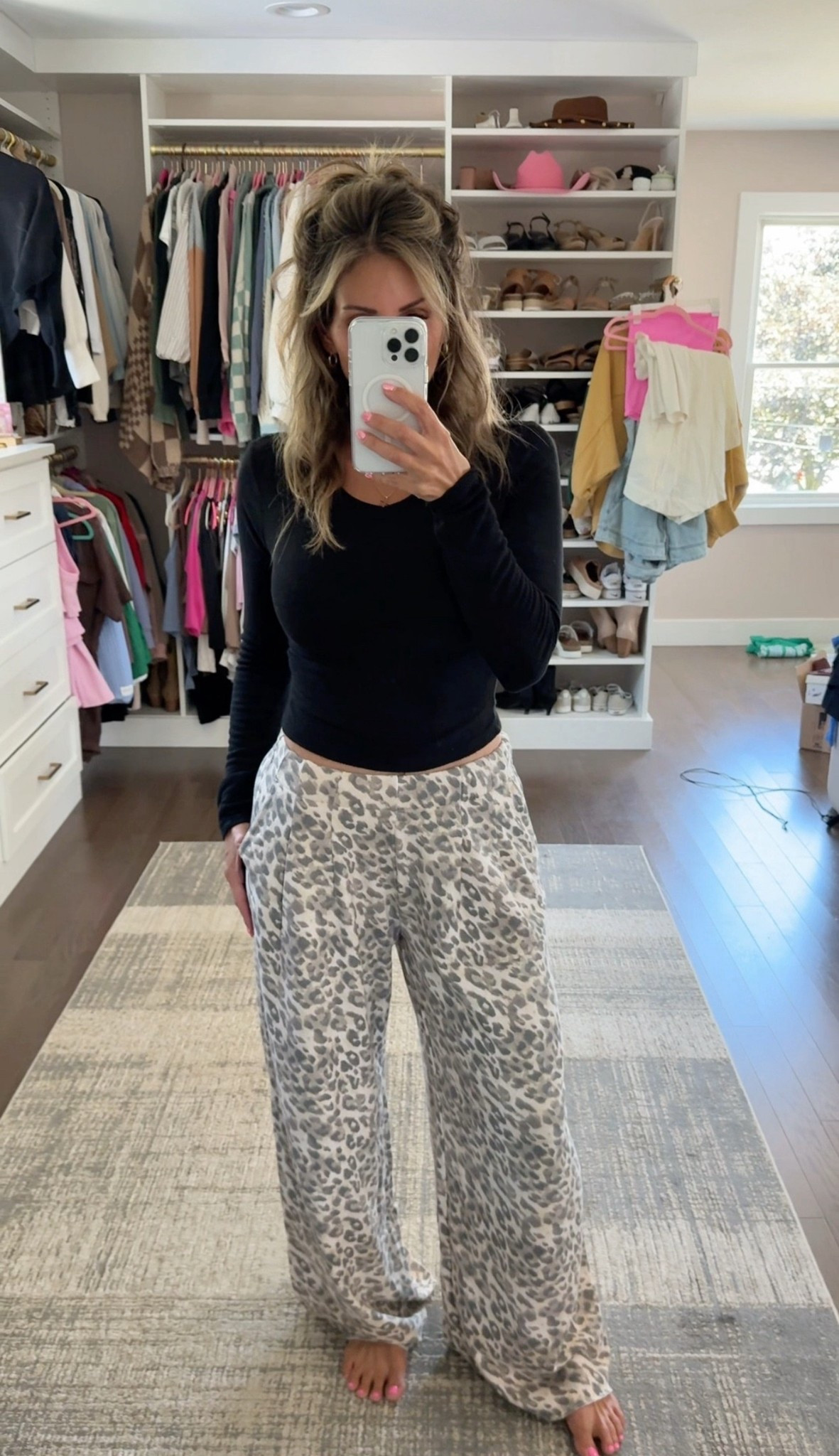 Favorite aerie pants 🙌🏼🤌🏻

#LTKmomlife #LTKFindsUnder50 #LTKSeasonal