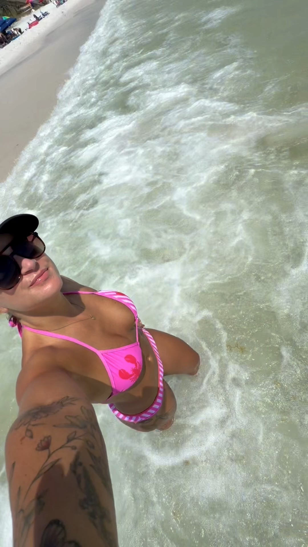 The cutest swimsuit! I’m wearing a medium. Runs tts.

#LTKSeasonal #LTKTravel #LTKSwim