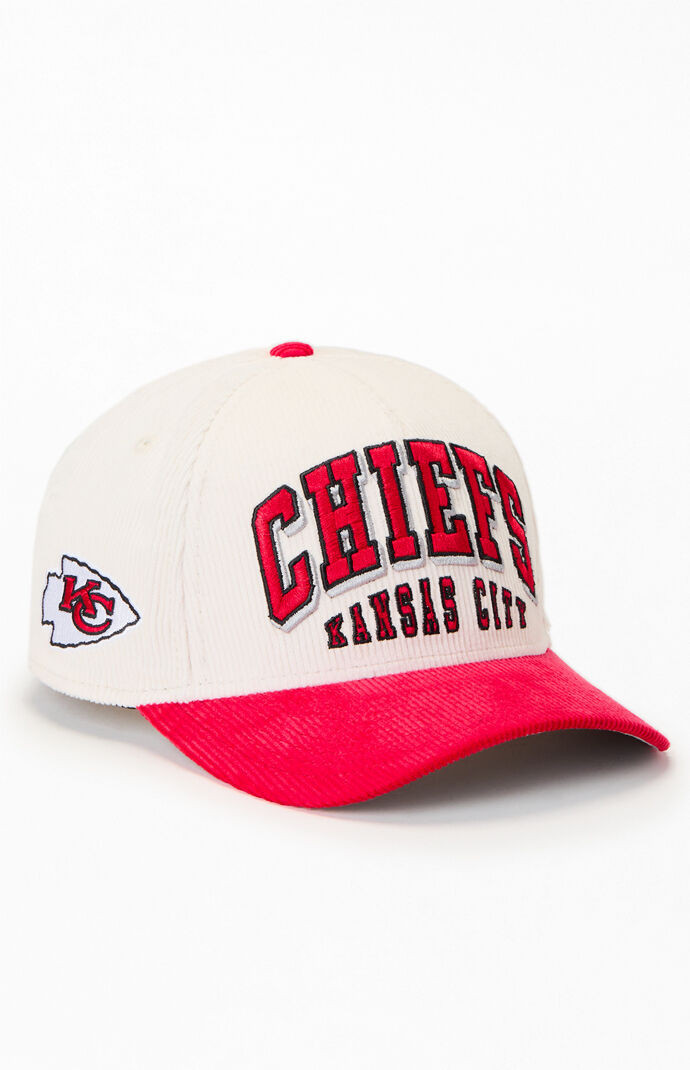New Era Kansas City Chiefs 9FORTY Corduroy Snapback Hat in Off White | PacSun