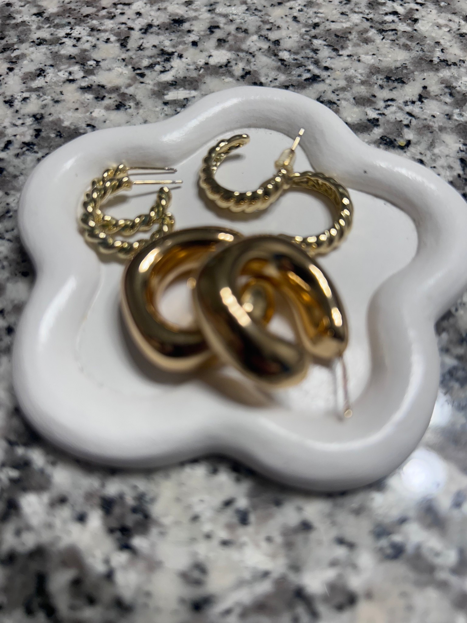 perfect little plate for my every day jewelry so it’s always easy to grab. 

#LTKgrwm #LTKBeauty