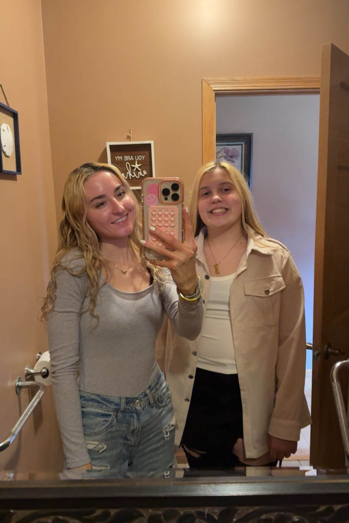 Going out to eat outfit 

#LTKSaleAlert #LTKFindsUnder100 #LTKTravel