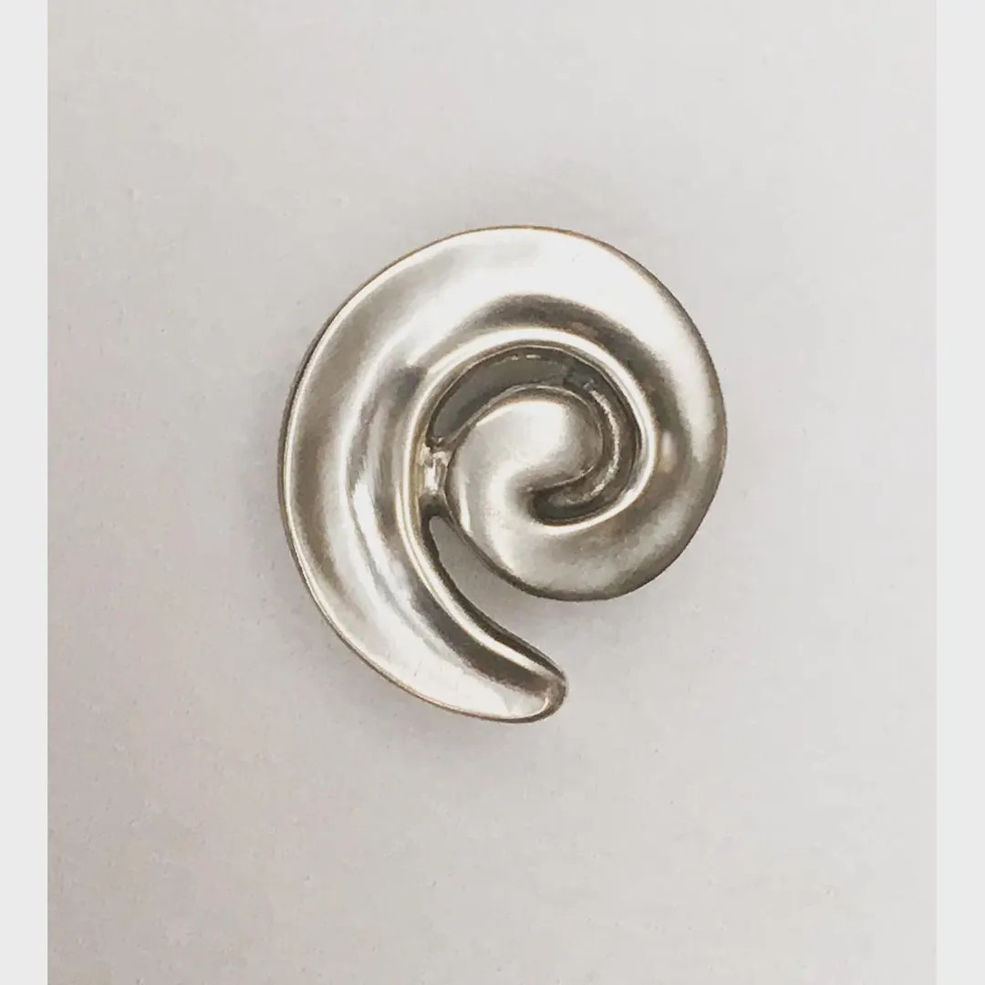 Spiral Swirl Knob by DARTEFAX | Etsy (US)
