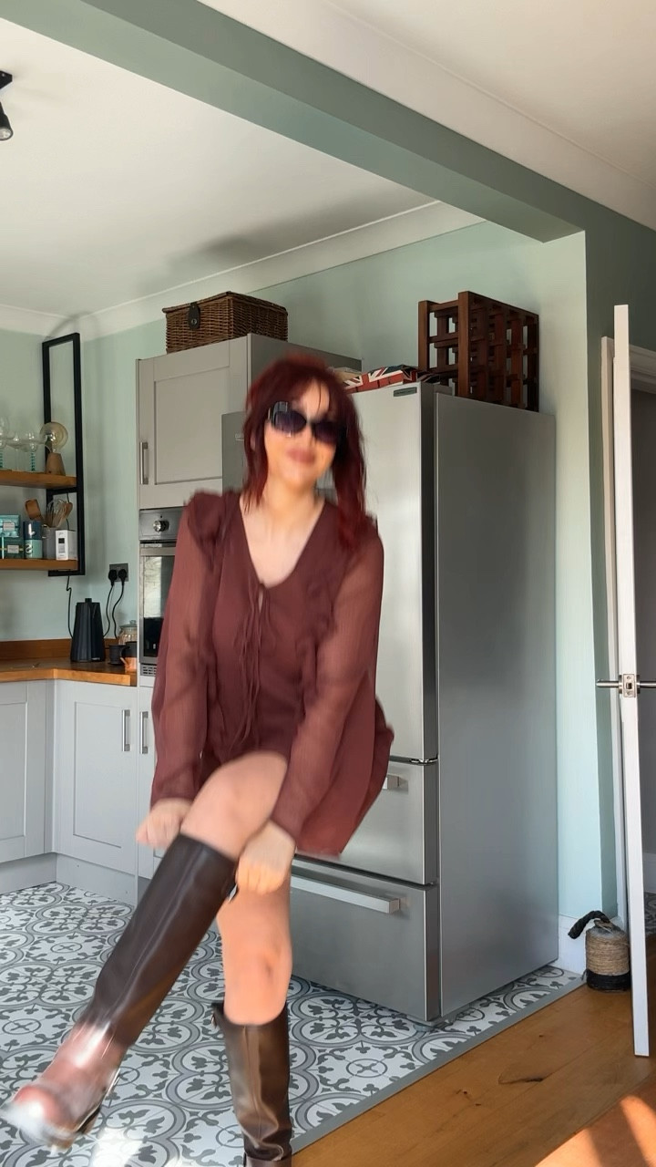 Brown fall outfit inspo for date night ❤️🍁

#LTKautumn #LTKmidsize