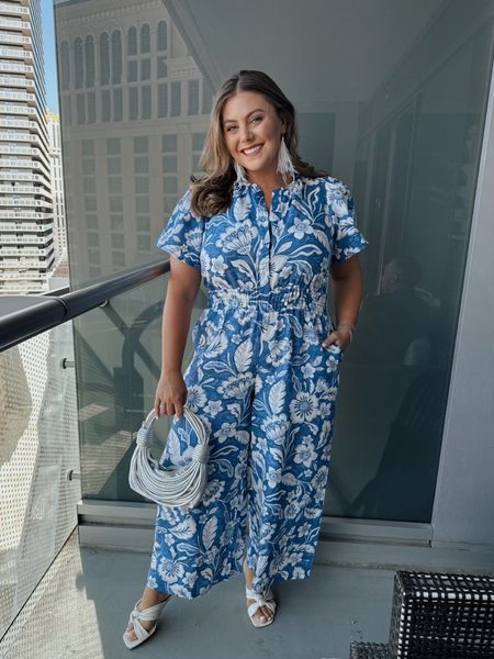 Dinner in Vegas outfit 🎰 wearing size 1X in jumpsuit (sharing similar styles). Use CARALYN10 at Spanx. 

#LTKTravel #LTKMidsize #LTKStyleTip
