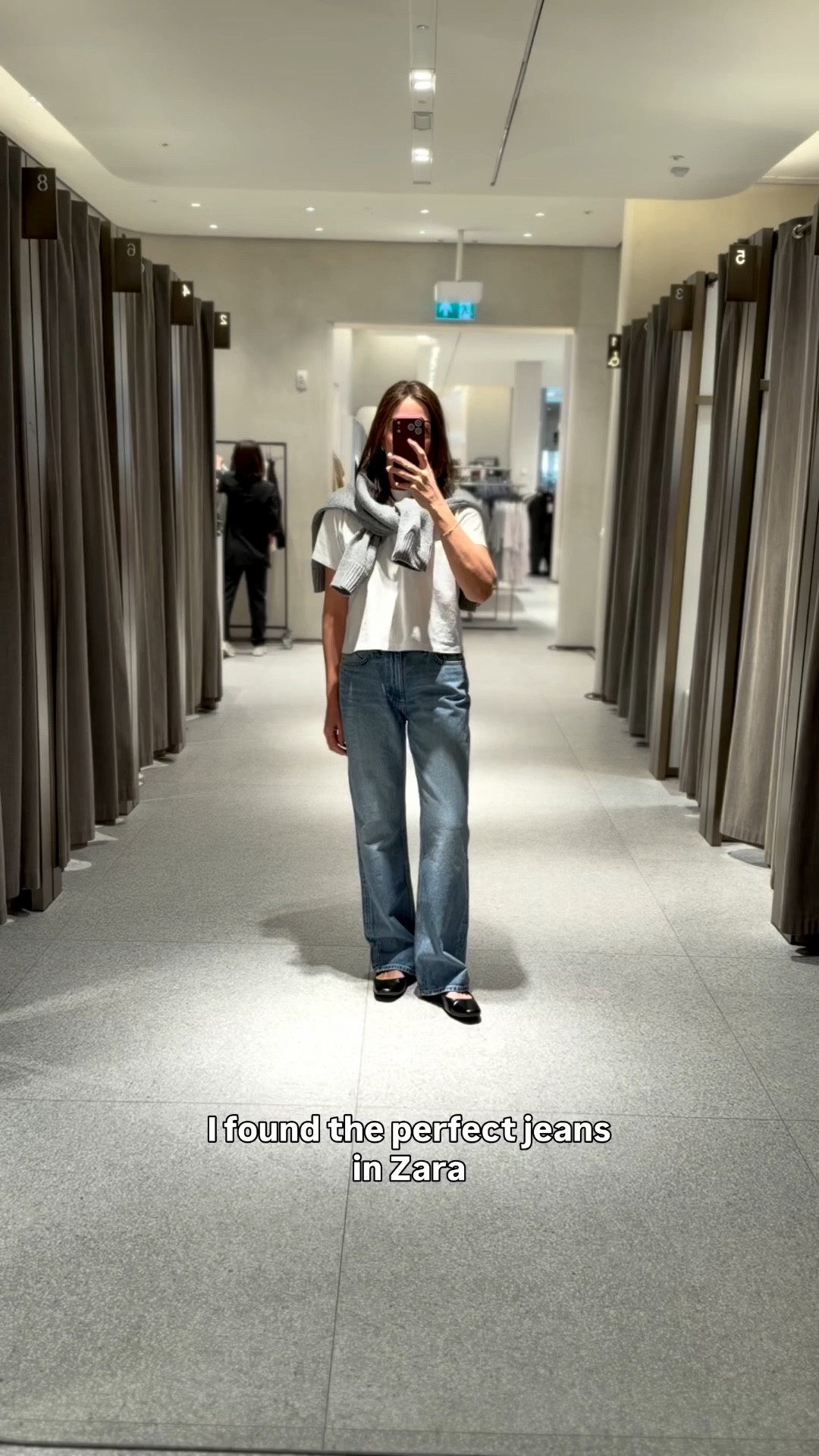 Great jeans can be tough to find so I’m sharing these straight away. A great relaxed straight style - they go with all types of footwear and come in 3 shades- including a gorgeous off white which is ideal for spring/summer xx
I’m in the mid blue, wearing 38 and I’m 5’7

#LTKspring #LTKuk #LTKstyletip