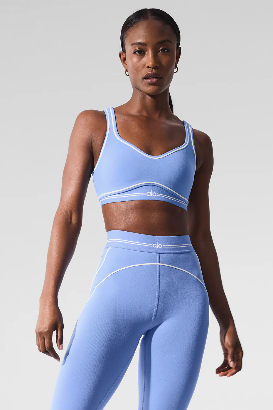 Alo Yoga� | Airbrush Heart Throb Bra in Crystal Clear Blue/White, Size: 2XS | Alo Yoga (US)