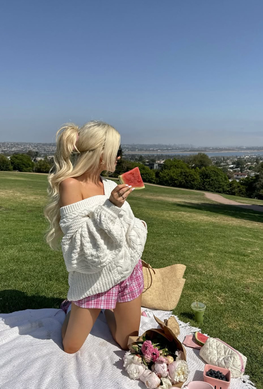 finally picnic season again 🌸🧺🌷🧚🏼 

 #LTKootd #LTKSeasonal #LTKSaleAlert