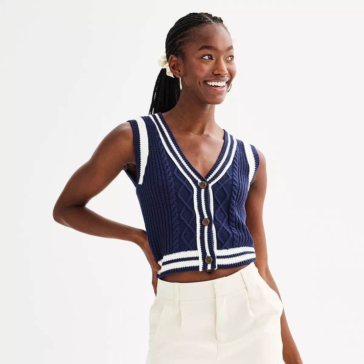 Juniors' SO® Cable Sweater Vest | Kohl's