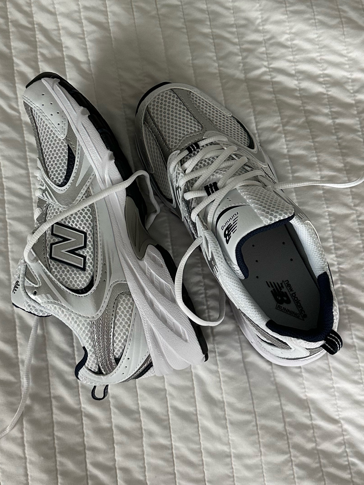 new balance 530s, my new favorite gym shoes 🫧

#LTKfitness