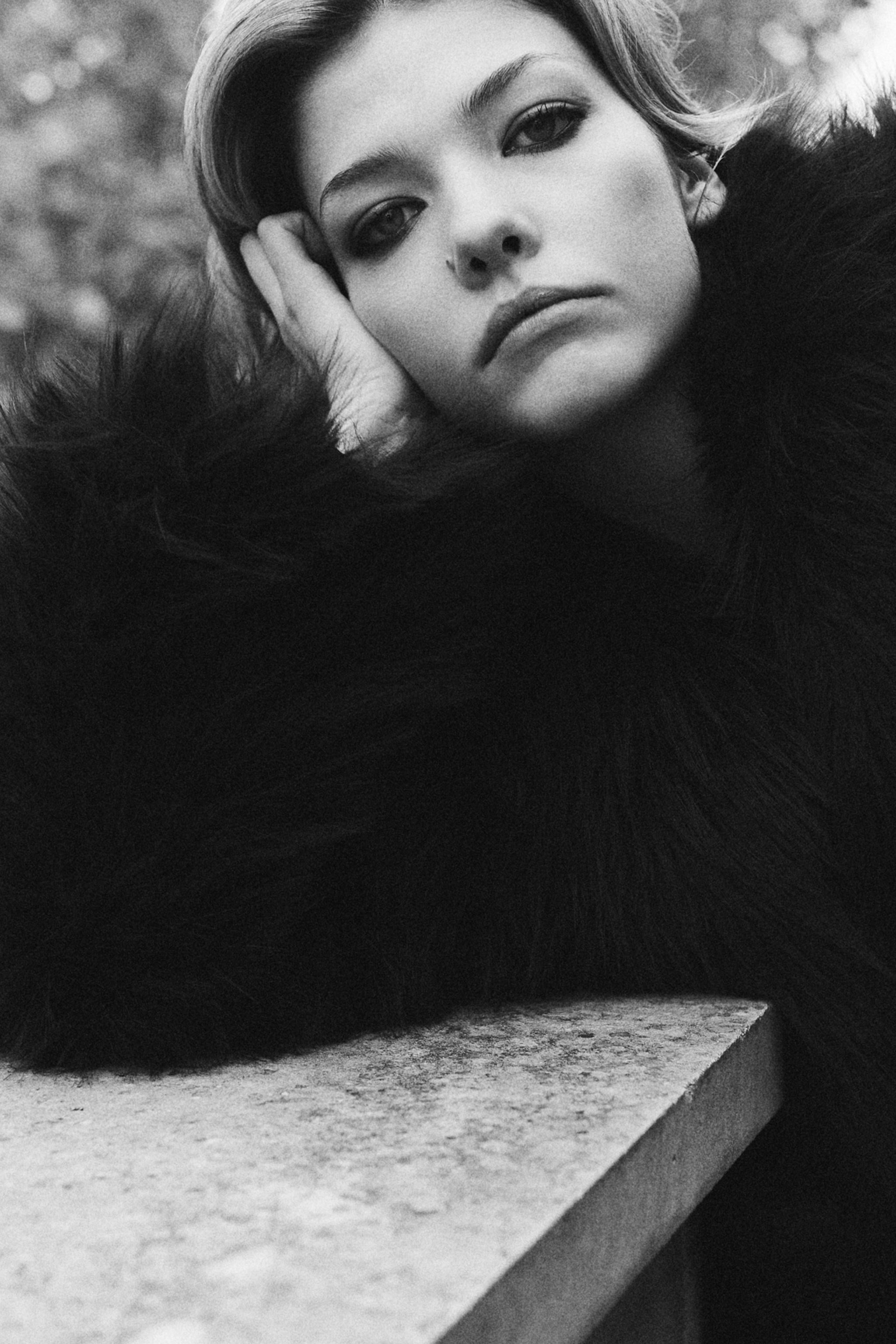 SHORT FAUX FUR COAT | Zara US