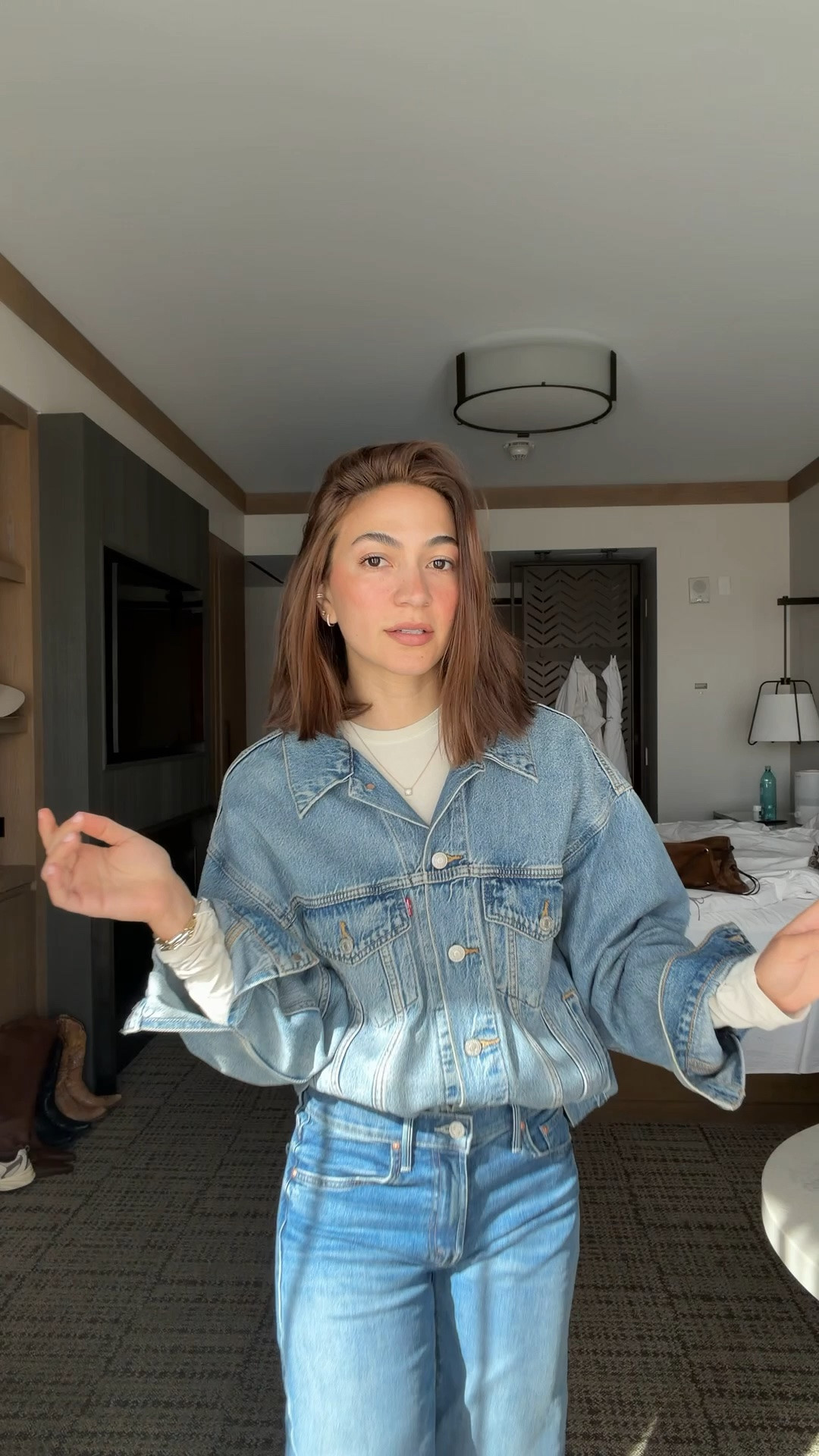 Cowgirl fit I got a S in jacket it runs big because it’s baggy

#LTKgrwm #LTKootd