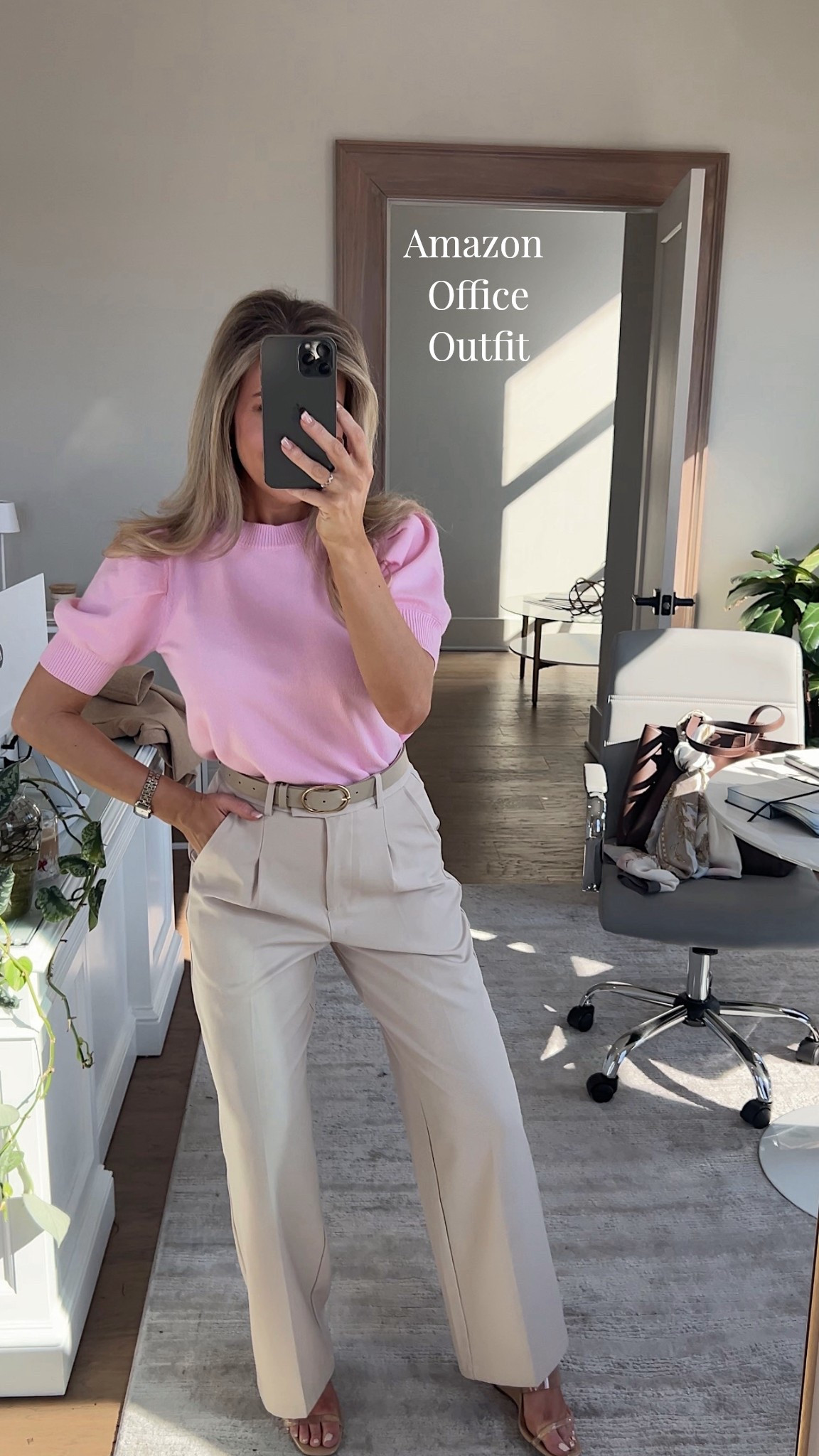 If you like wide leg pants, you will love these! This little puff sleeve sweater is super cute too and comes in so many colors! Wearing small in top and XS in pants! 
Be sure to size down in the sweater in your in between sizes! 

Office outfit, Amazon office outfit, work pants 

#LTKWorkwear #LTKootd