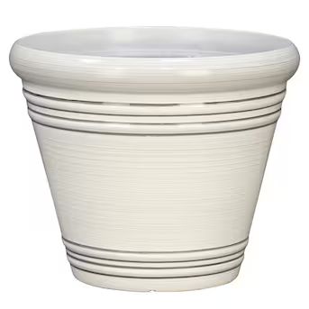 Style Selections 20.35-in W x 17.38-in H White Resin Contemporary/Modern Indoor/Outdoor Planter | Lowe's