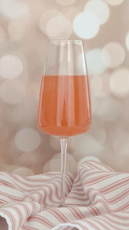 Happy National {Bubbly} Cocktail Day!  

Celebrate with this delicious bubbly cocktail that’s perfect for any bubbly brunch!  

Here’s what you’ll need:
1 1/2 oz Grapefruit Vodka
2 oz Grapefruit Juice
1 oz Limeade
1/2-1 oz Ginger Simple Syrup or Ginger Liqueur
Top with Bubbly

We made this two ways, one with Liquid Alchemist Ginger Simple Syrup and one with Ginger Liqueur.  We enjoyed them both so you can’t go wrong, but here’s the biggest difference:  
Ginger Simple Syrup has more "spice" & Ginger Liqueur has more flavor.

CHEERS to National Bubbly Cocktail Day!

#LTKVideo #LTKparties #LTKhome