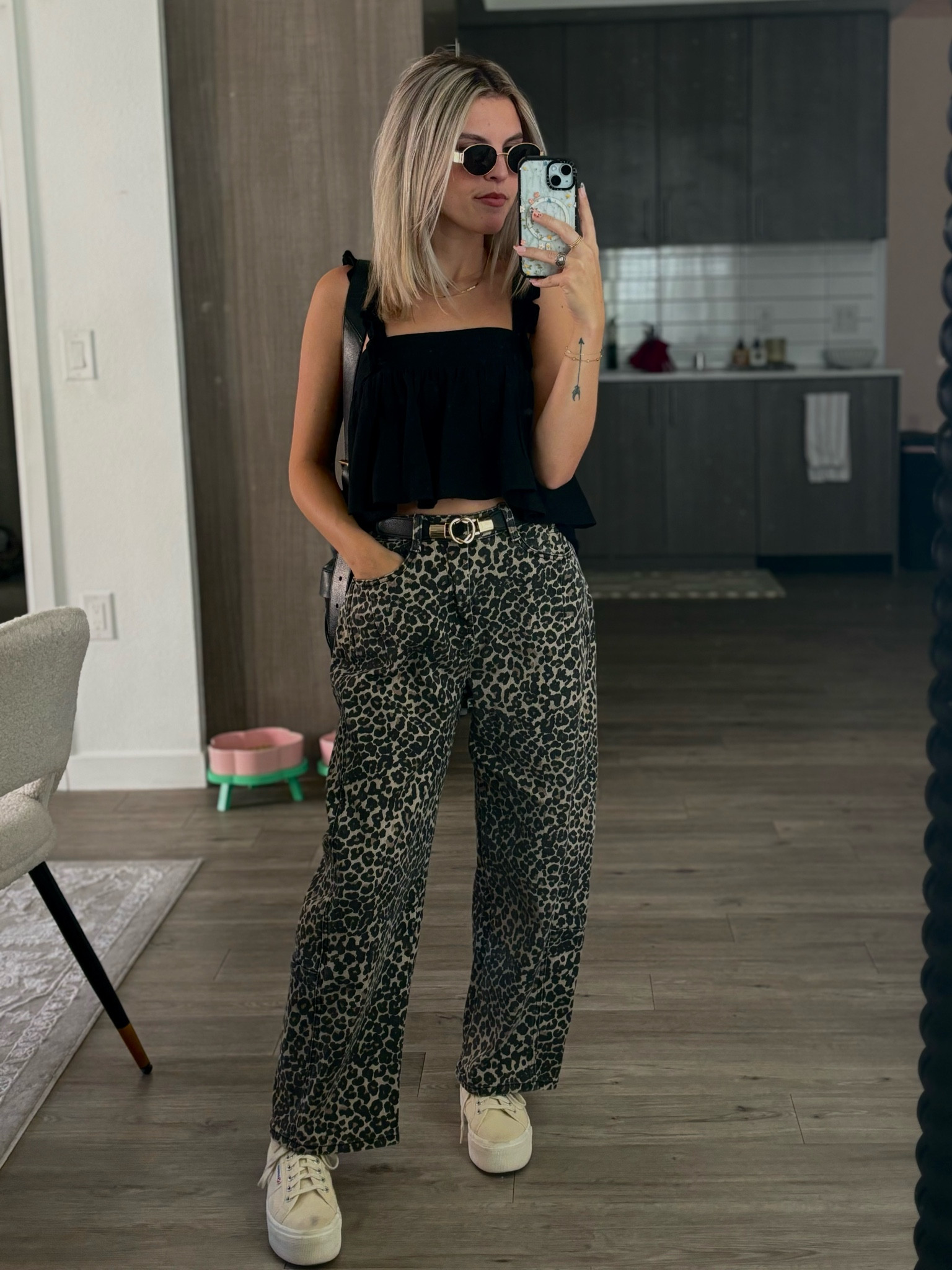 Barrel jeans with a fun ruffled top 

#LTKStyleTip