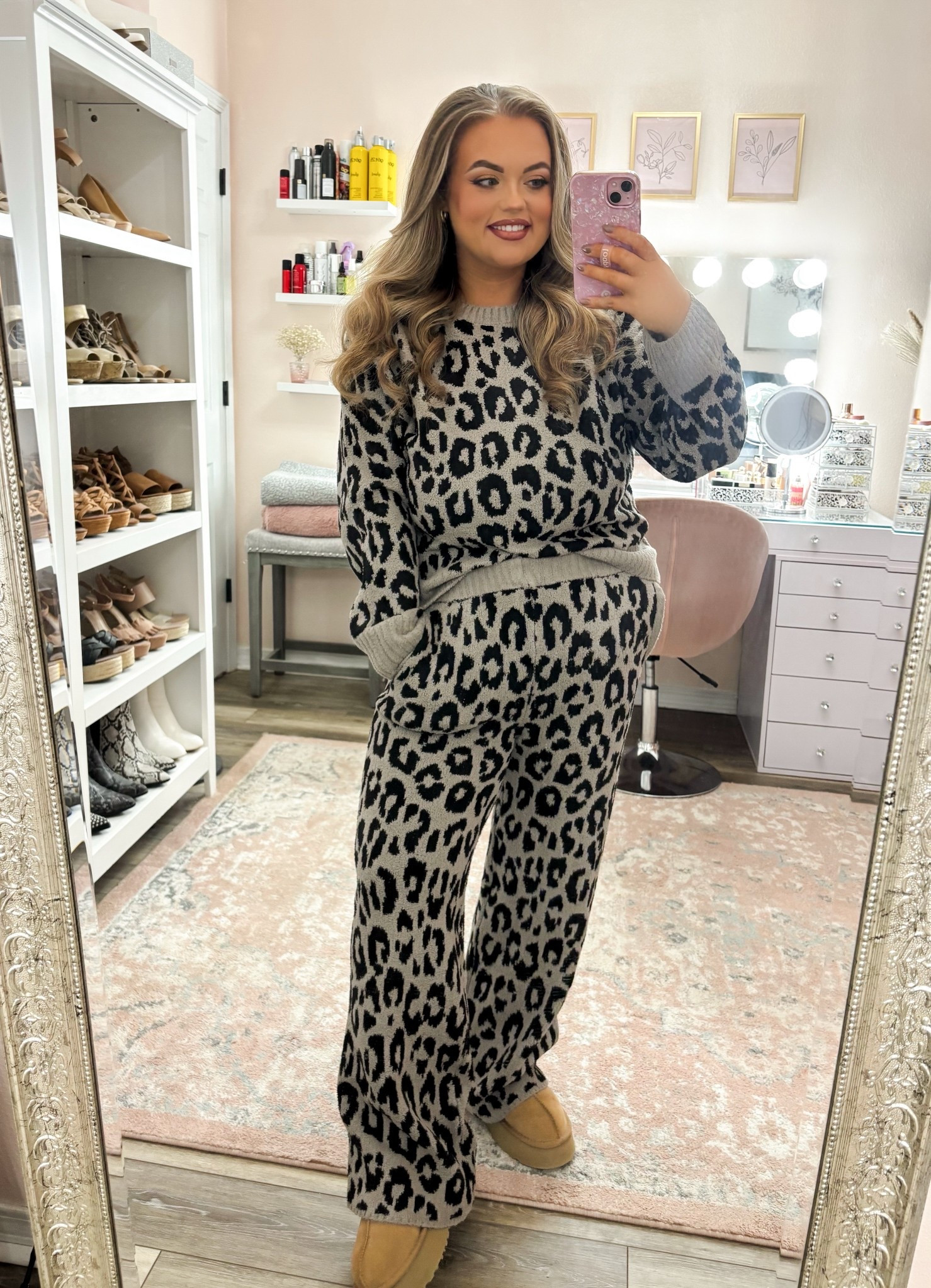 Coziest Walmart set! 🩶🐾

#LTKStyleTip #LTKSeasonal
