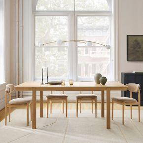 Siobhan Oak Extendable Dining Table (60"–98") | West Elm (US)