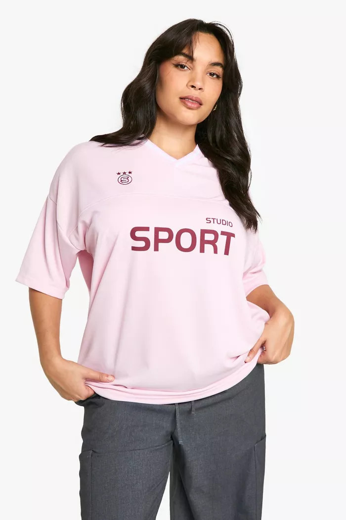 Plus Sport Studio V Neck Oversized Football Shirt | boohoo (US & Canada)