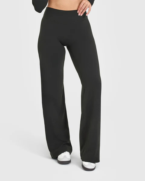 SoftMotion Straight Leg Bottoms | Soft Black | Oner Active (UK / US)