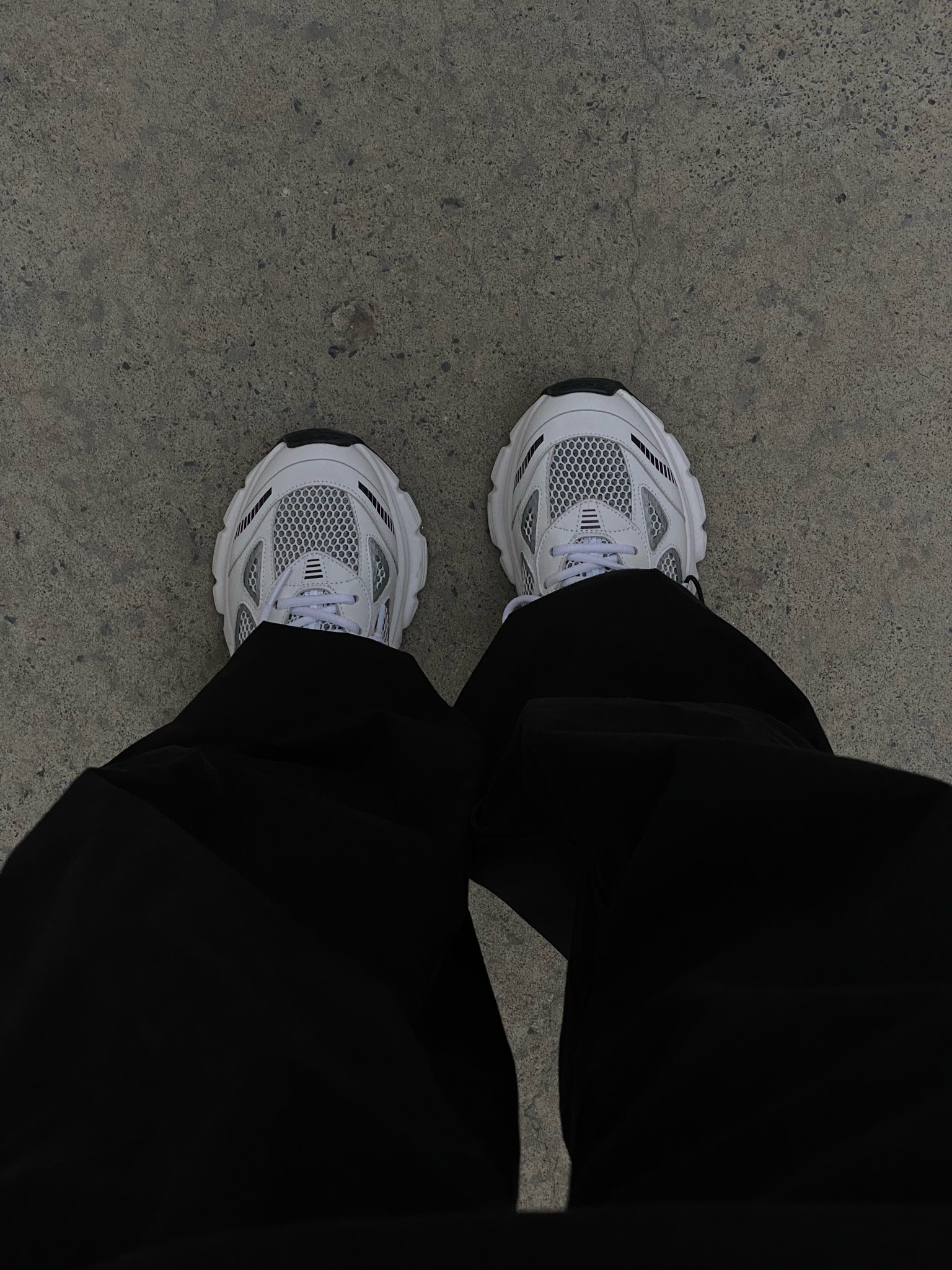 Axel Arigato
Marathon panelled sneakers in white.
Casual, simple but stylish a lot!

#LTKMostLoved #LTKmens #LTKeurope