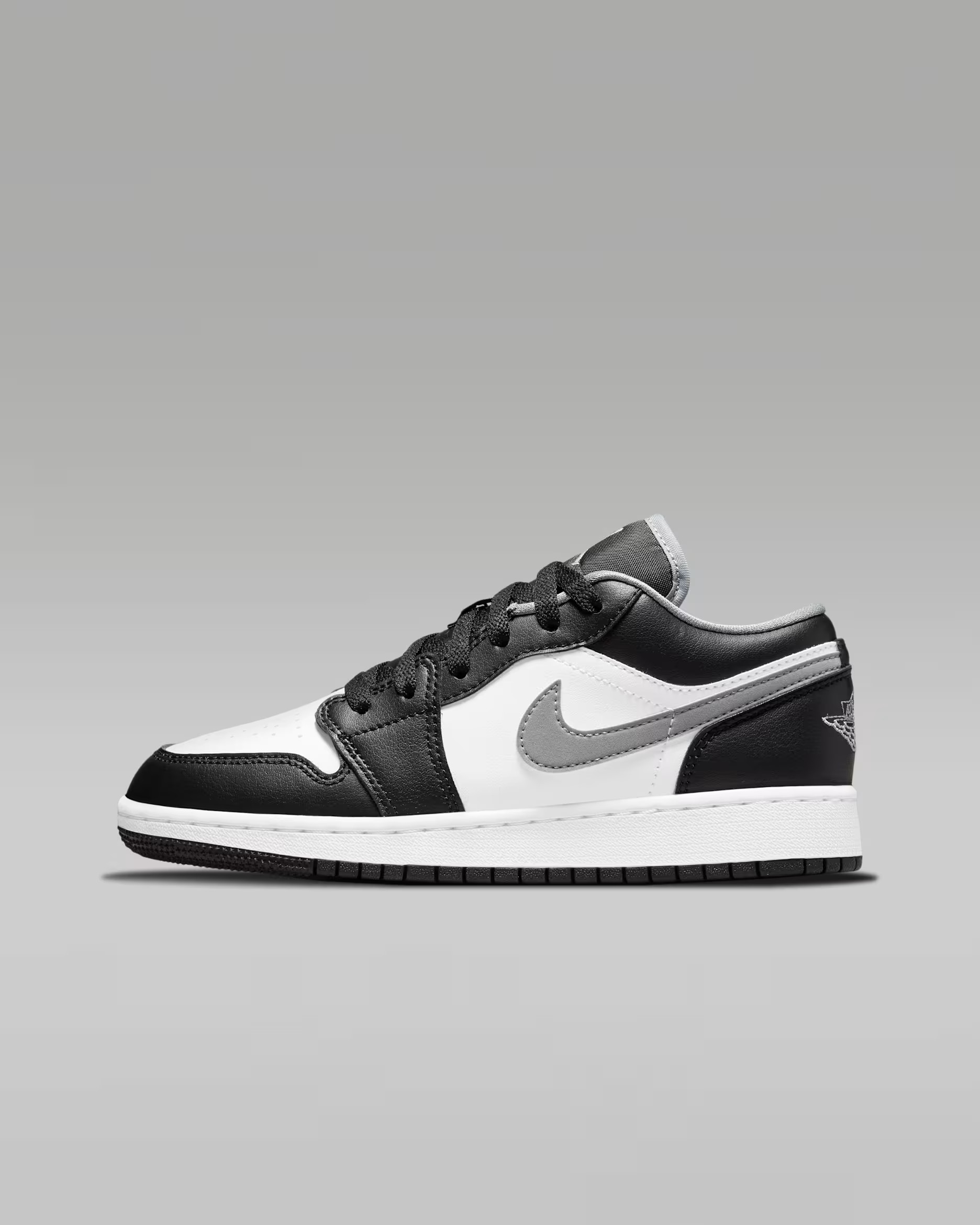 Air Jordan 1 Low Big Kids' Shoes | Nike (US)