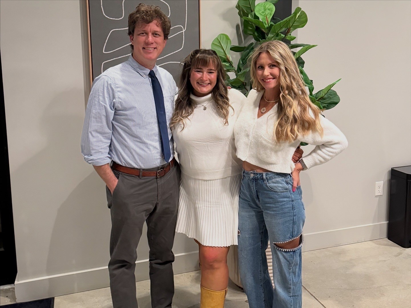 Thanksgiving or holiday set! So cozy and comfy! 10/10

#LTKootd #LTKHoliday #LTKgrwm