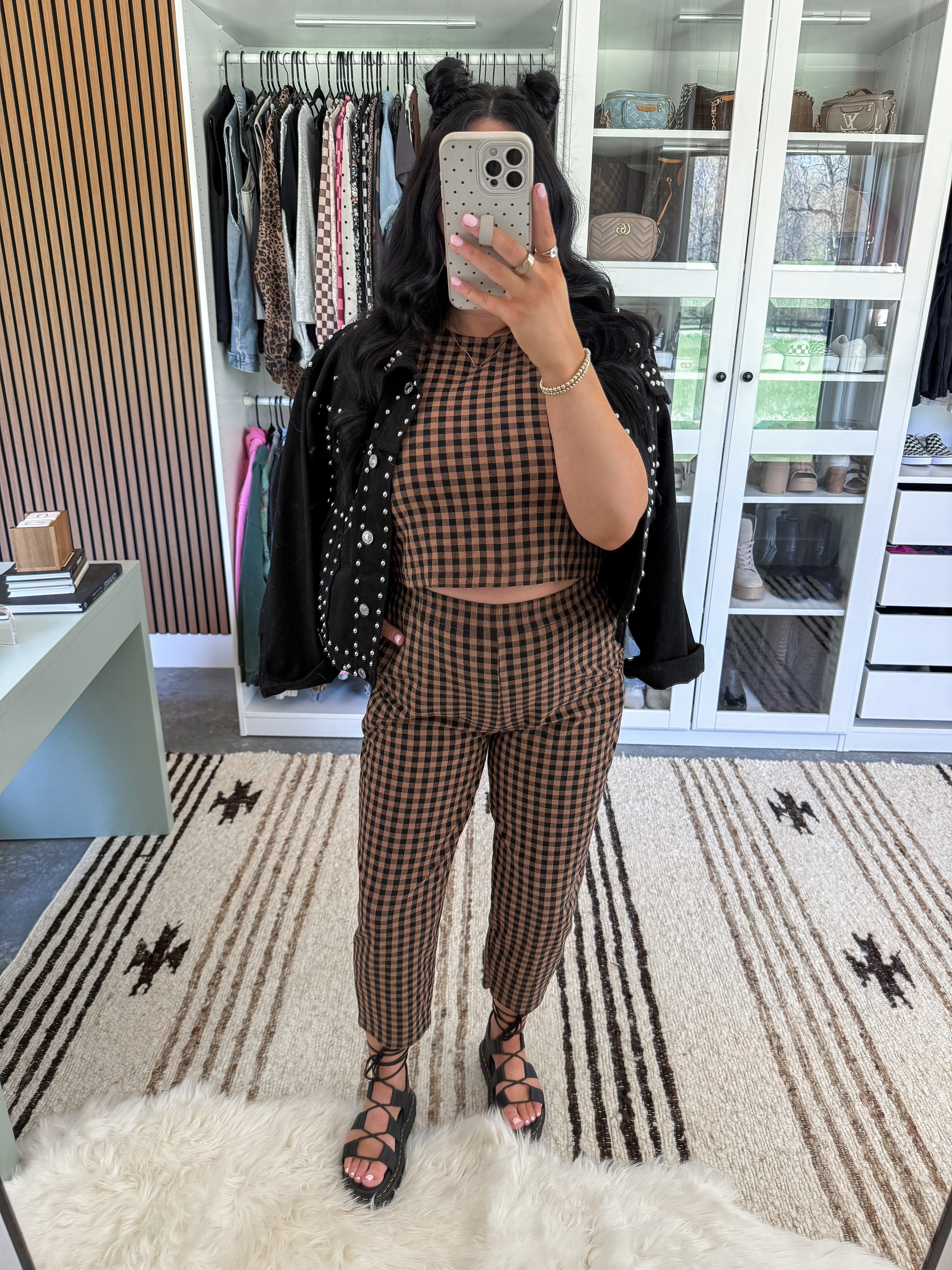 Plaid Set - small (I owned this pre-pregnancy and while it does still fit, I would prefer a medium at almost 31 weeks!)
Bralette - medium
Denim Jacket - medium

 

 #LTKootd #LTKBump
