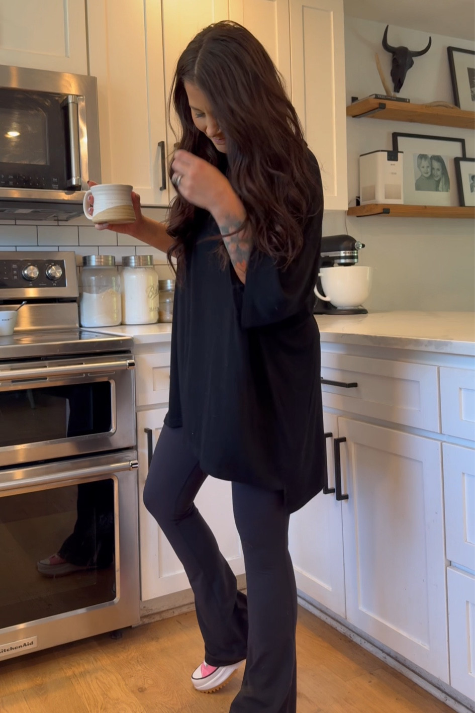 Rainy Summer Day Outfit ✨🖤


Use Code: HOLLYANN to save $$ at The Foxy Kind