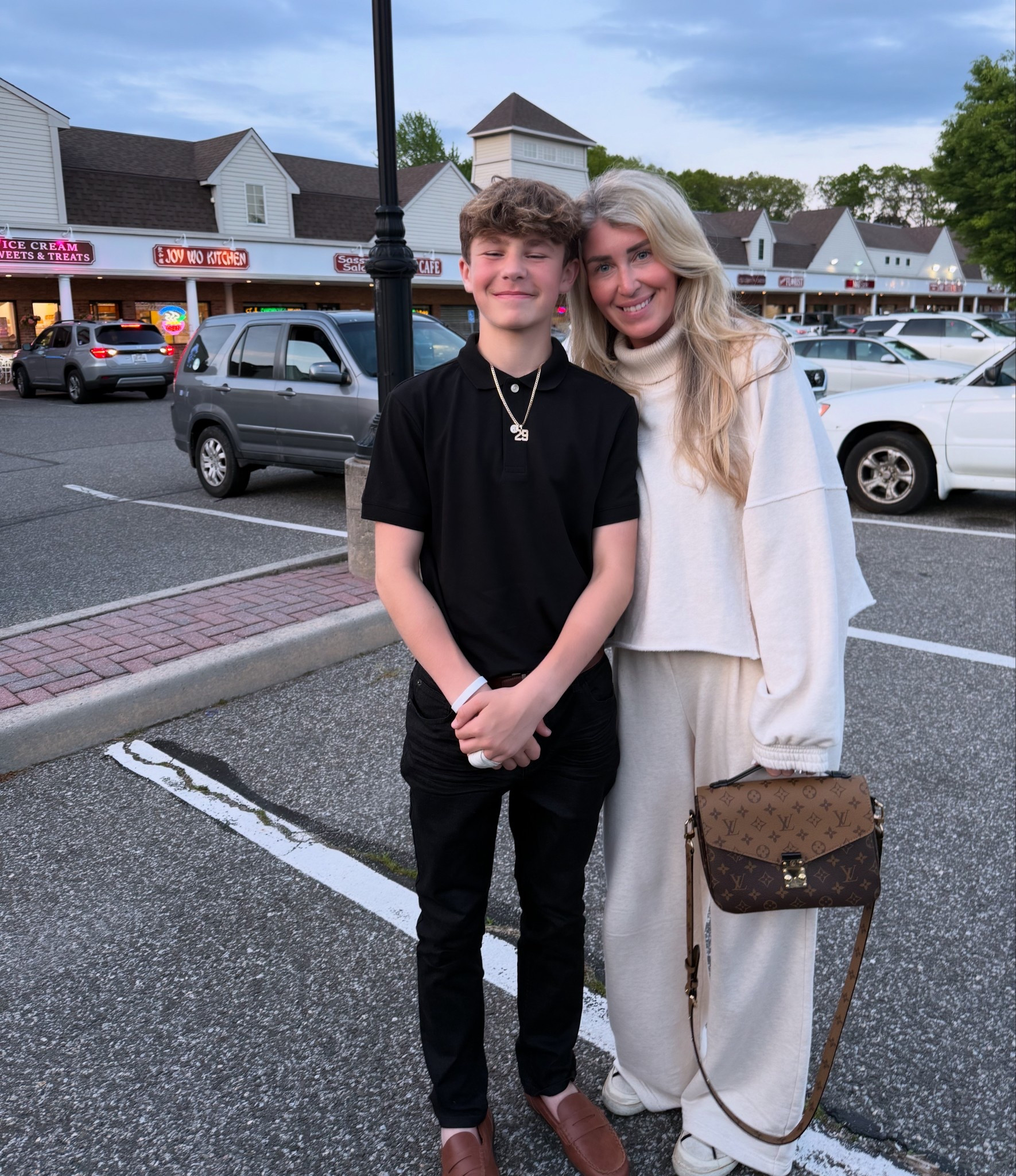 Best set ever!!🩷🩷

#LTKFindsUnder50 #LTKSeasonal #LTKStyleTip